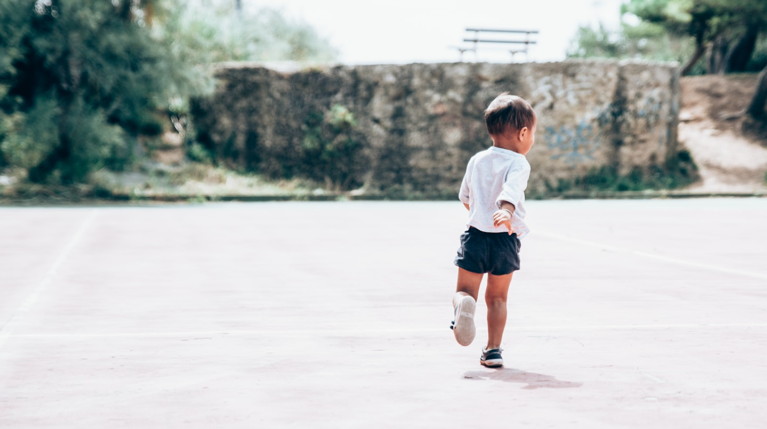 The Life in Counting Down for a 5-Year-Old Boy 一个五岁男孩的倒计时人生