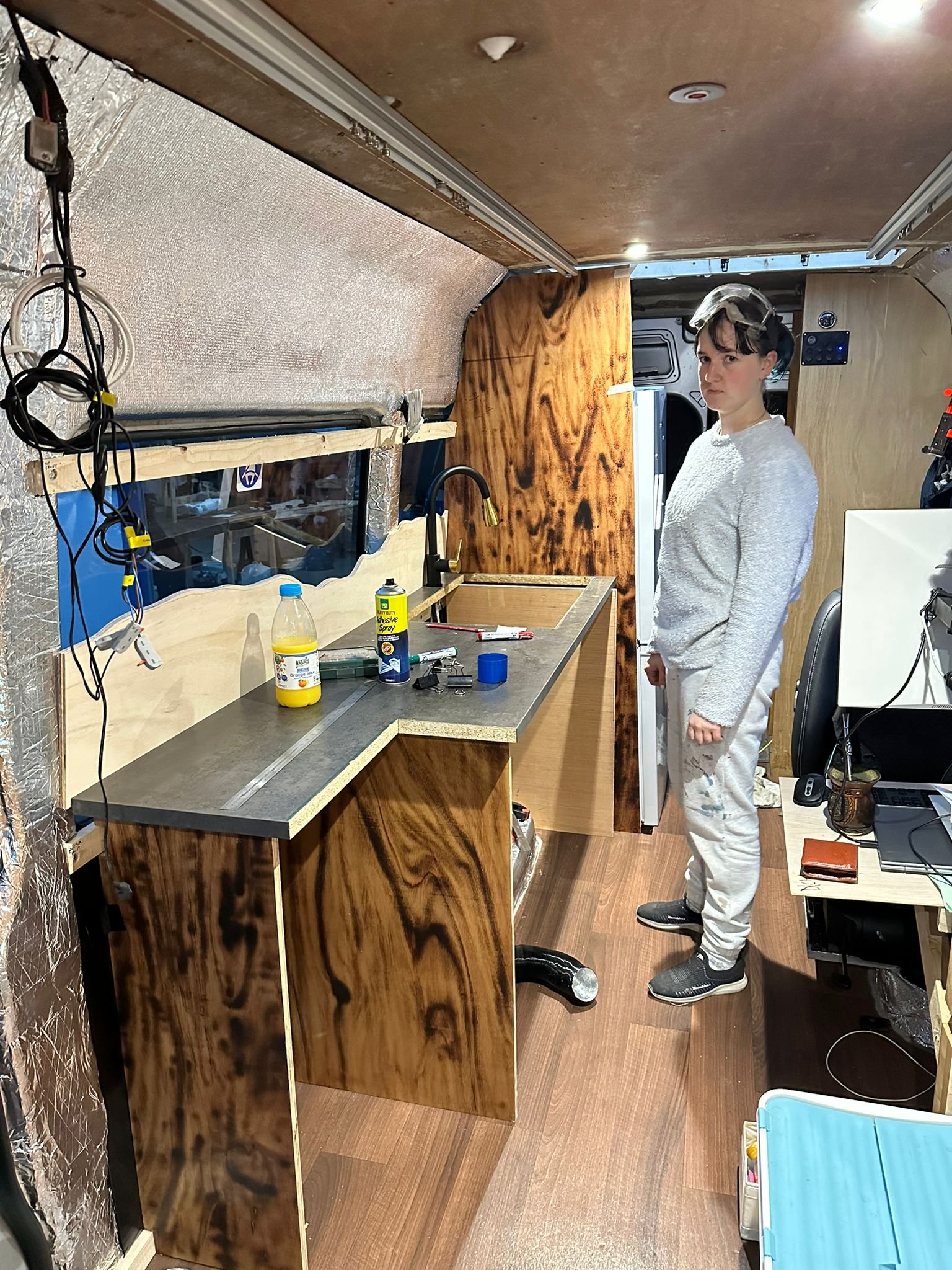 camperbuild1.JPG