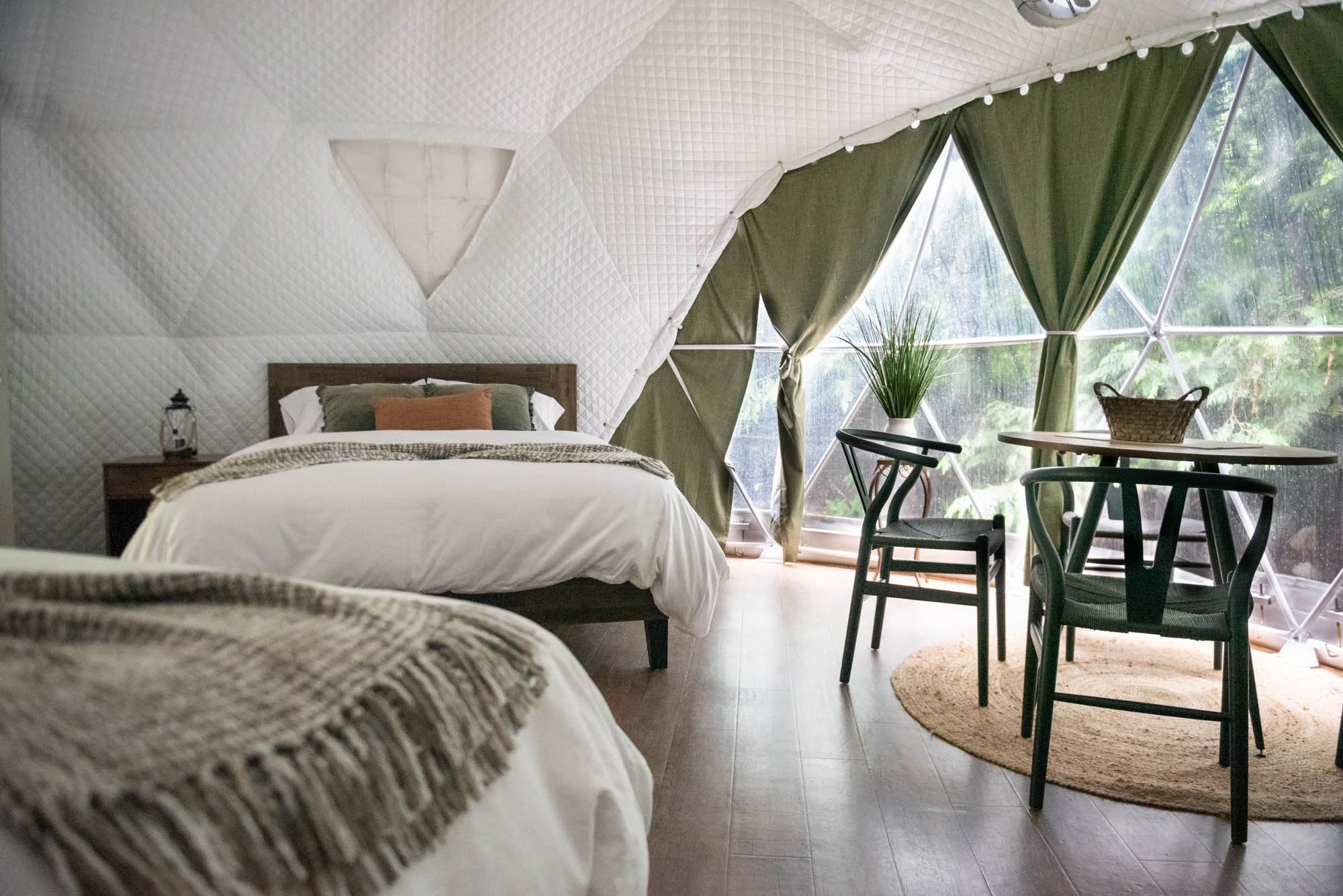 First Time Glamping? Here's Exactly What to Expect