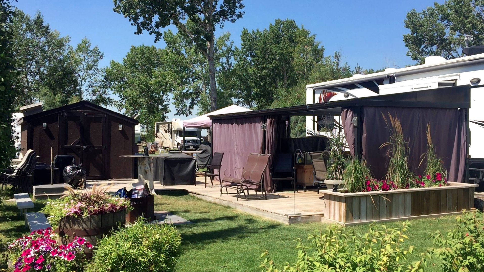campsite_OasisGrove_RV_campground.jpg