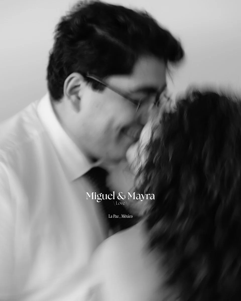 Un paso adelante, juntos. 
&mdash; 
Miguel &amp; Mayra 
Let it be seen
.
.
.
.

#weddingeditorial
#documentarywedding
#fotografodebodas
#bodasmexico
#lapazbcs