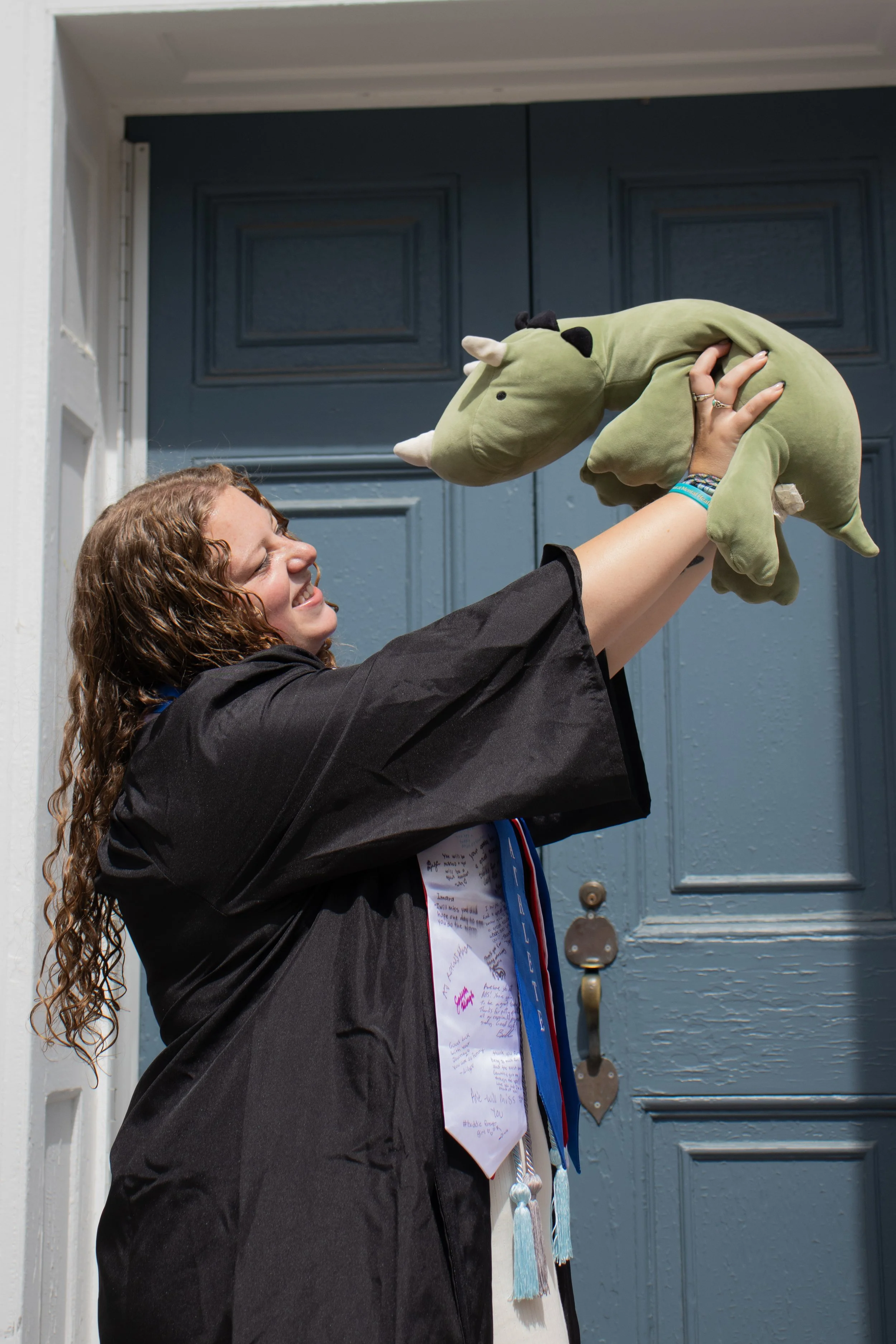 2025_MadisonKing_GradPhotos-9 (1).jpg