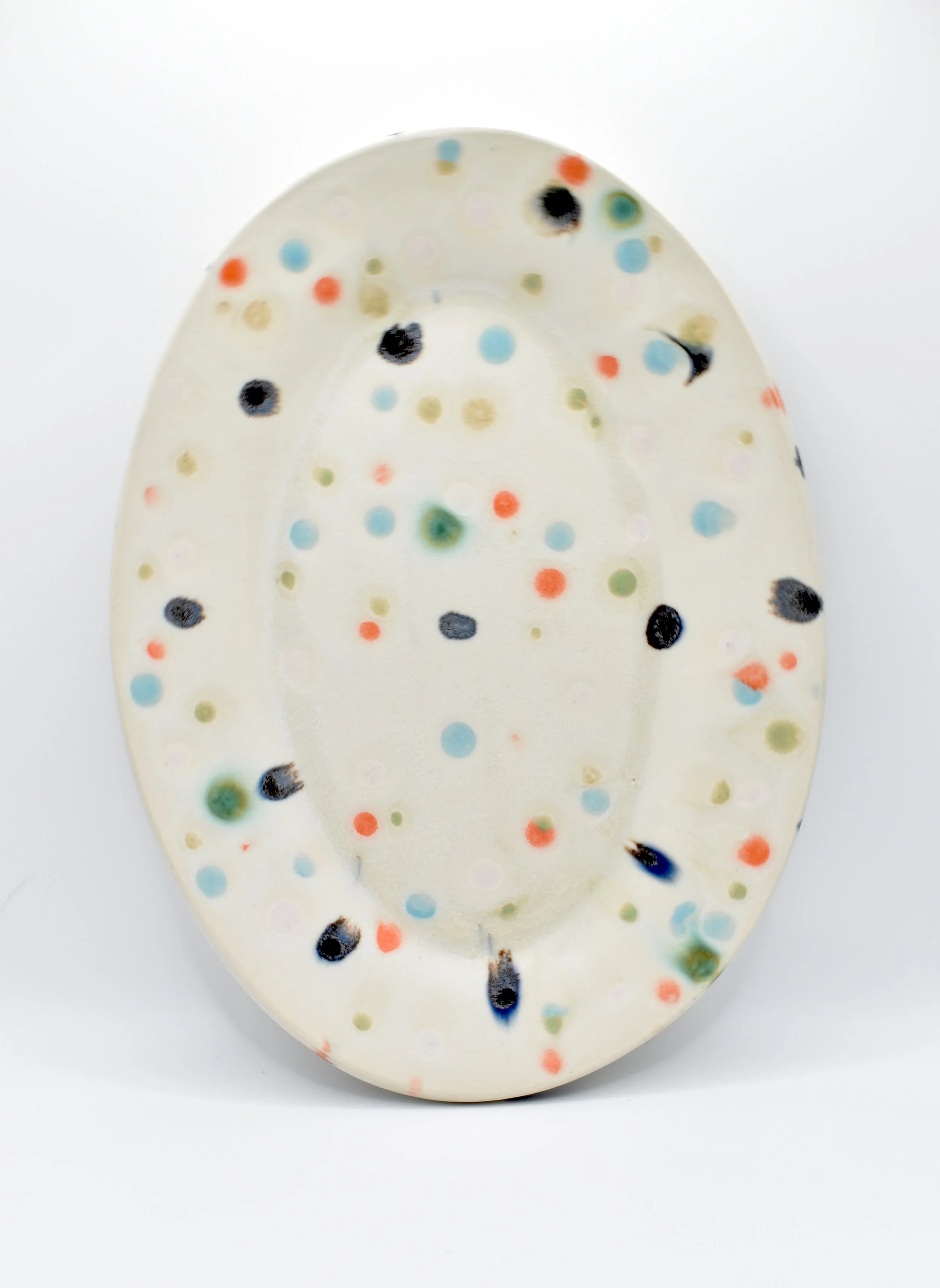 Oval plate (C)