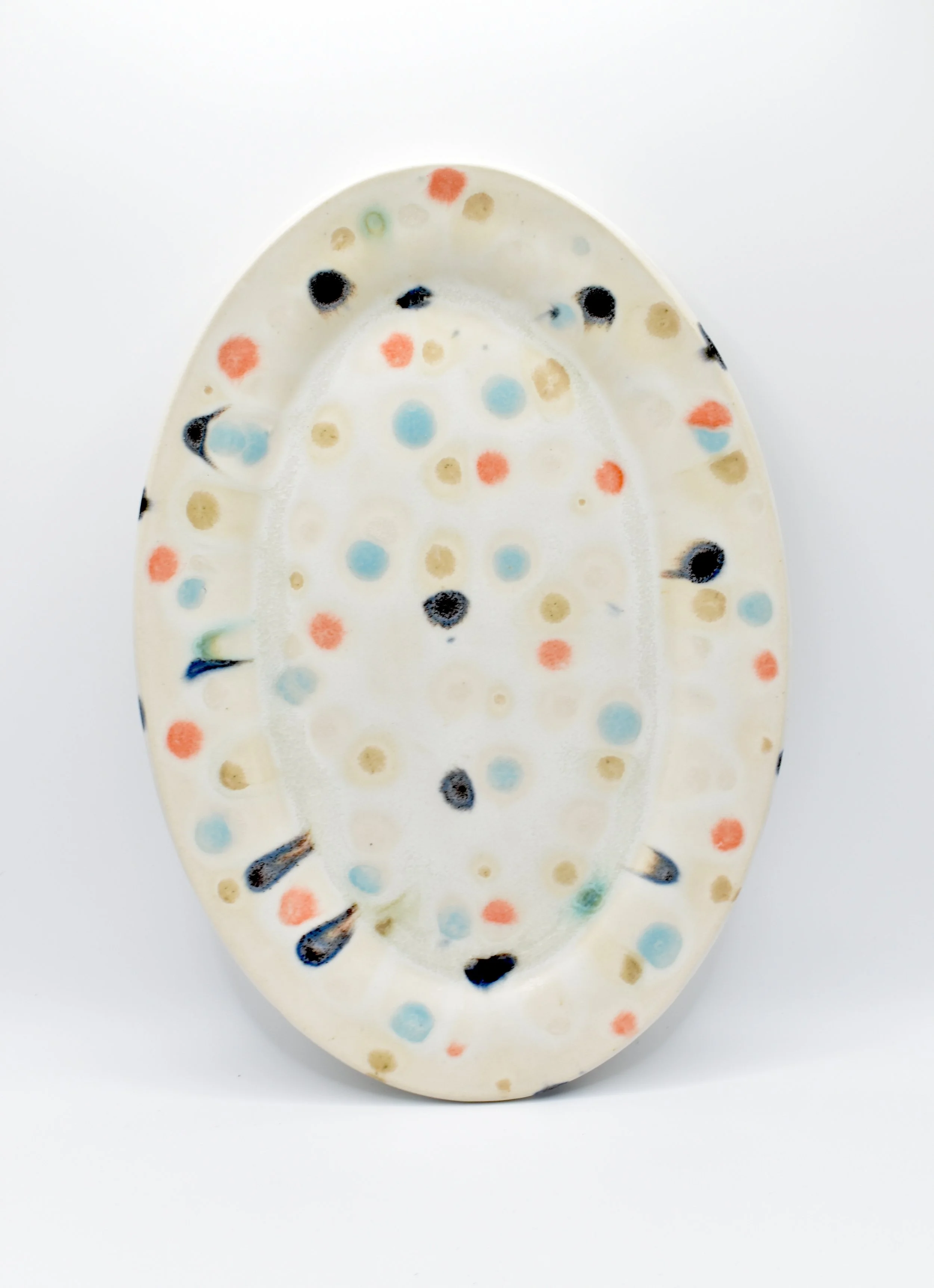 Oval plate (F)