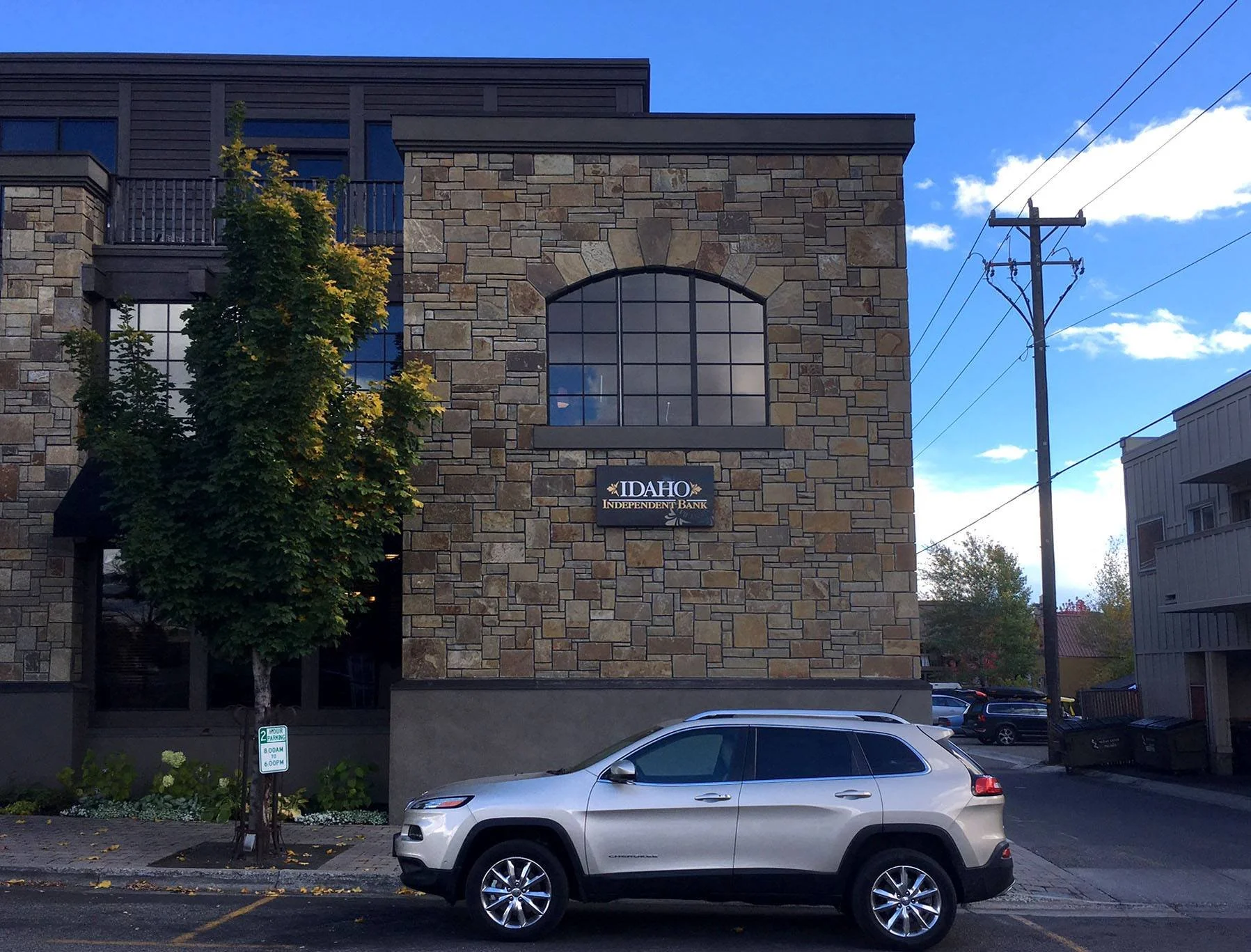 Idaho Independent bank.jpg