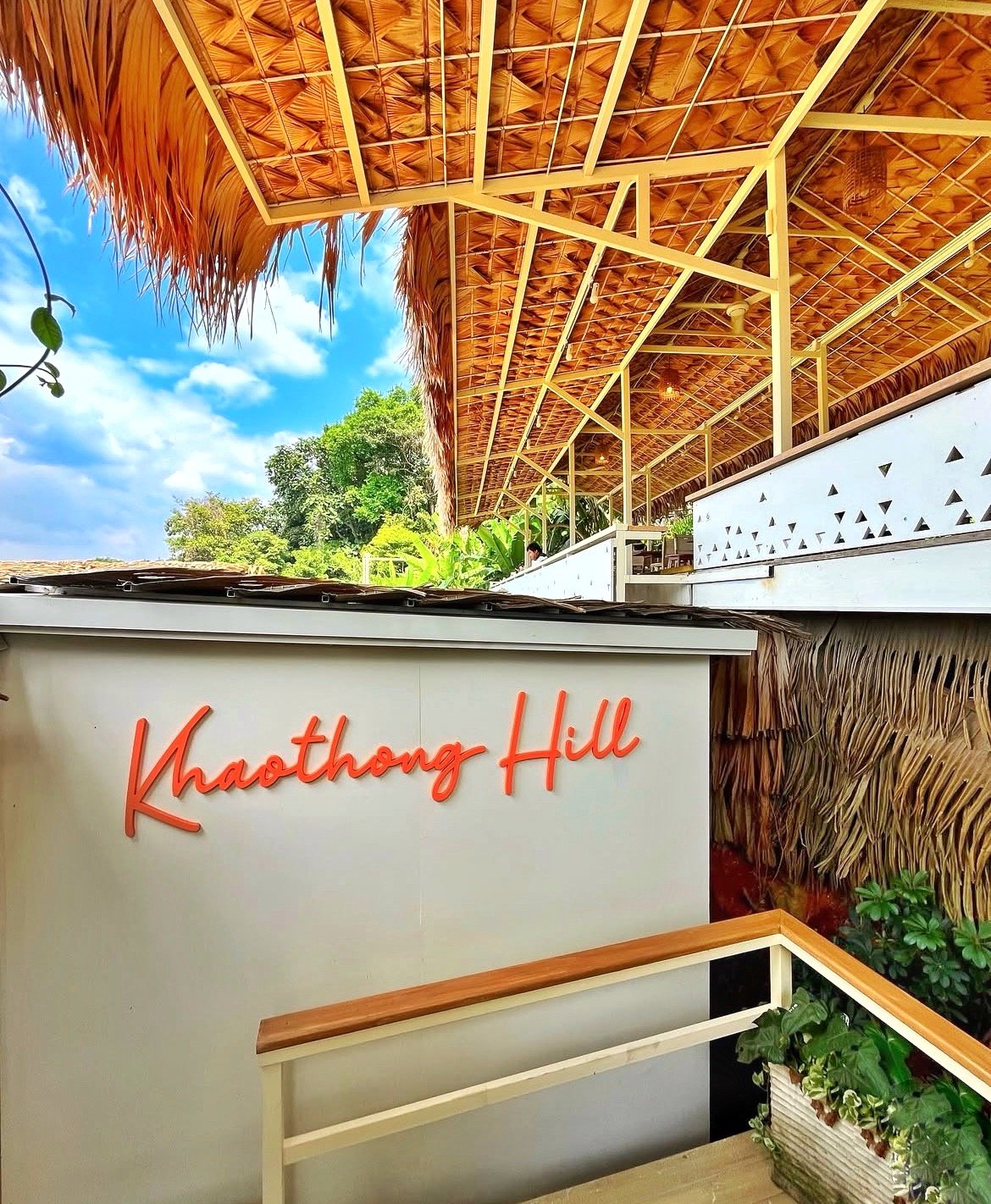 KHAOTHONG HILL