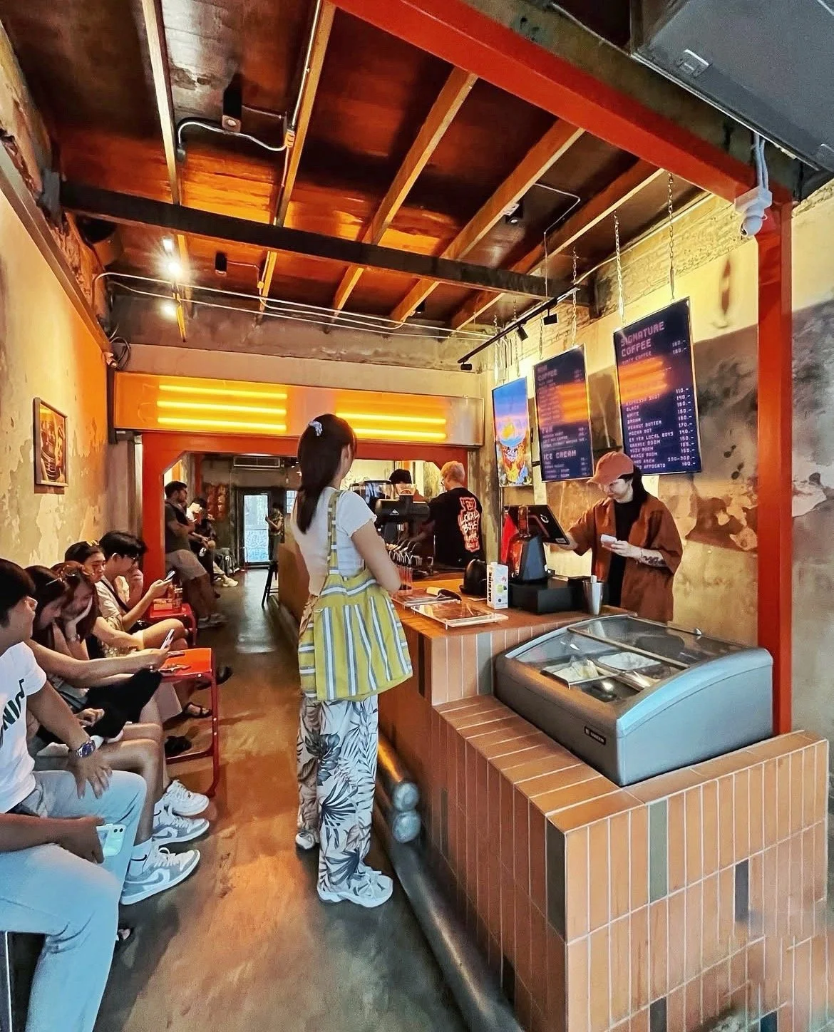 Local Boys Coffee - Bangkok