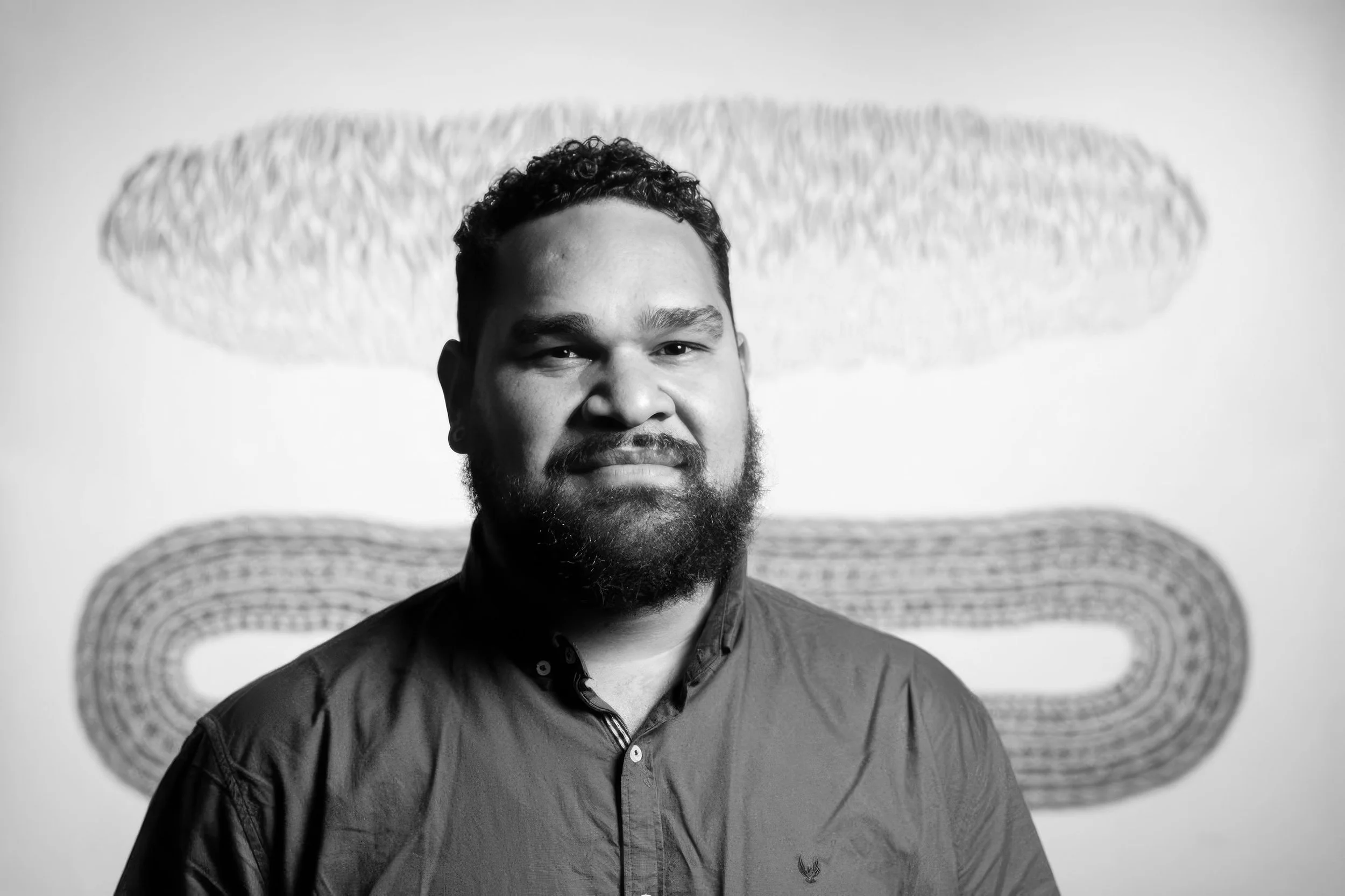 Portrait of First Nations artist Teho Ropeyarn