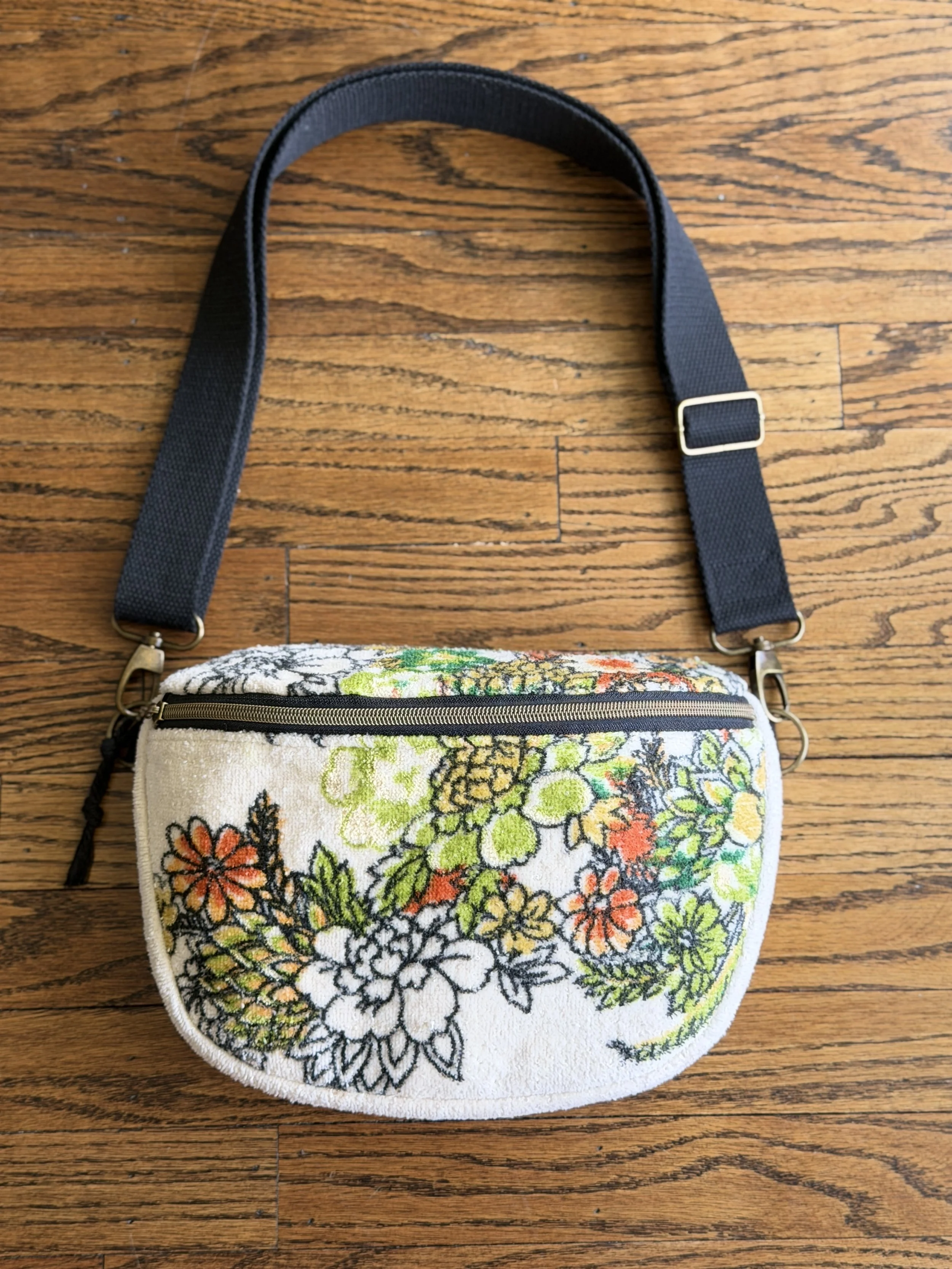 Crossbody Belt Bag - Sunday Drive