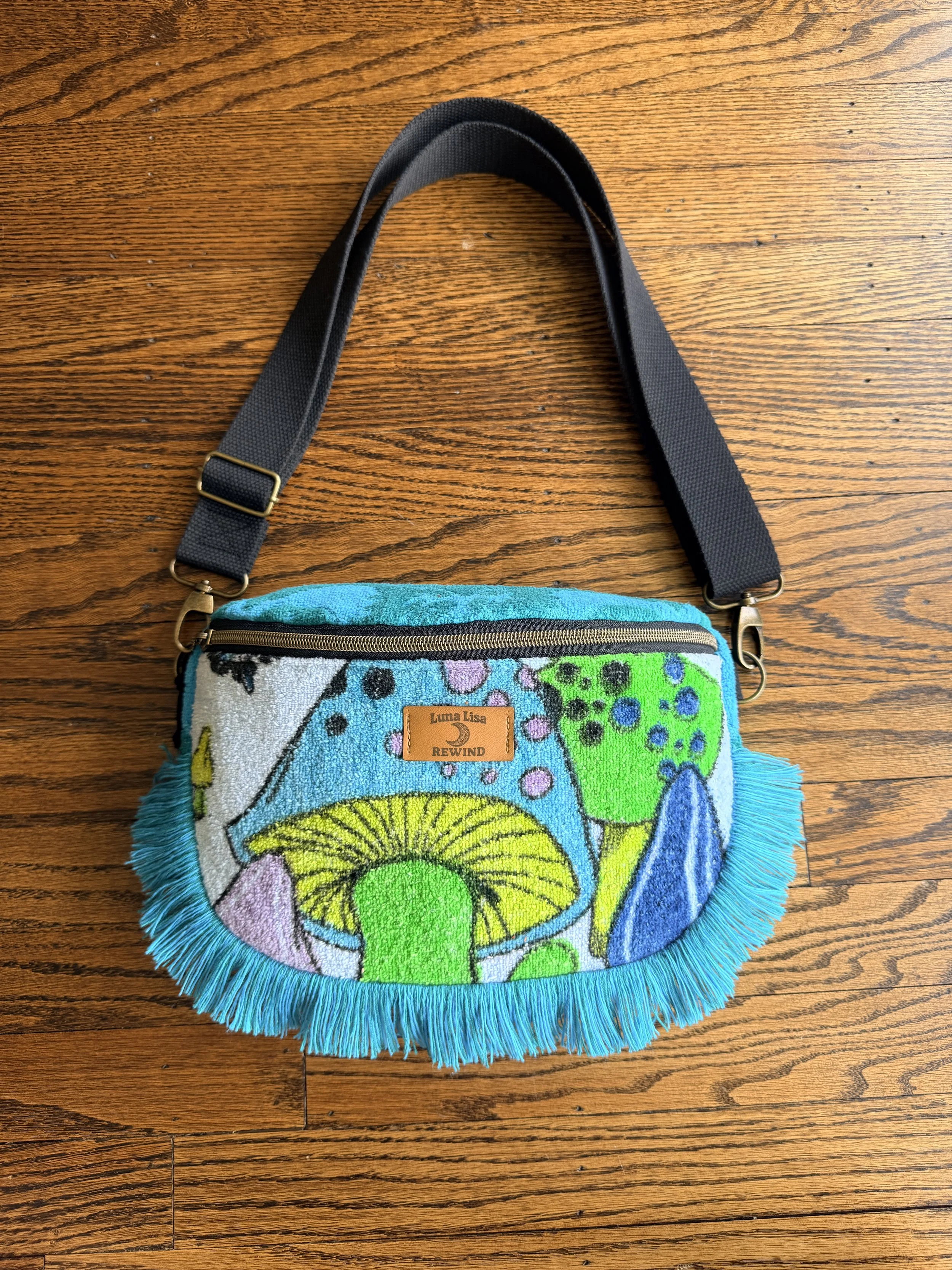 Crossbody Belt Bag - Moonbeam Shroom