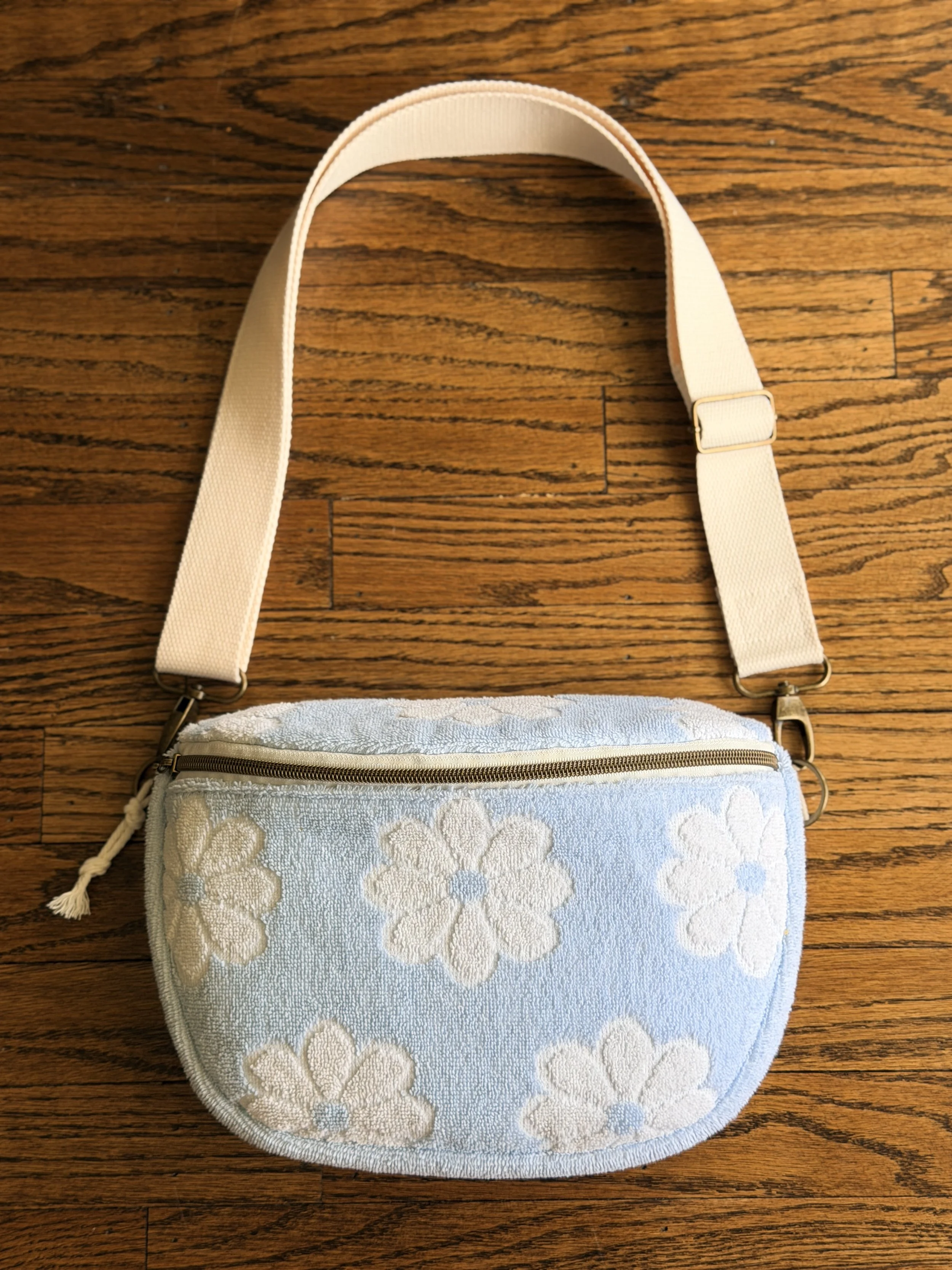 Crossbody Belt Bag - Cloud Nine