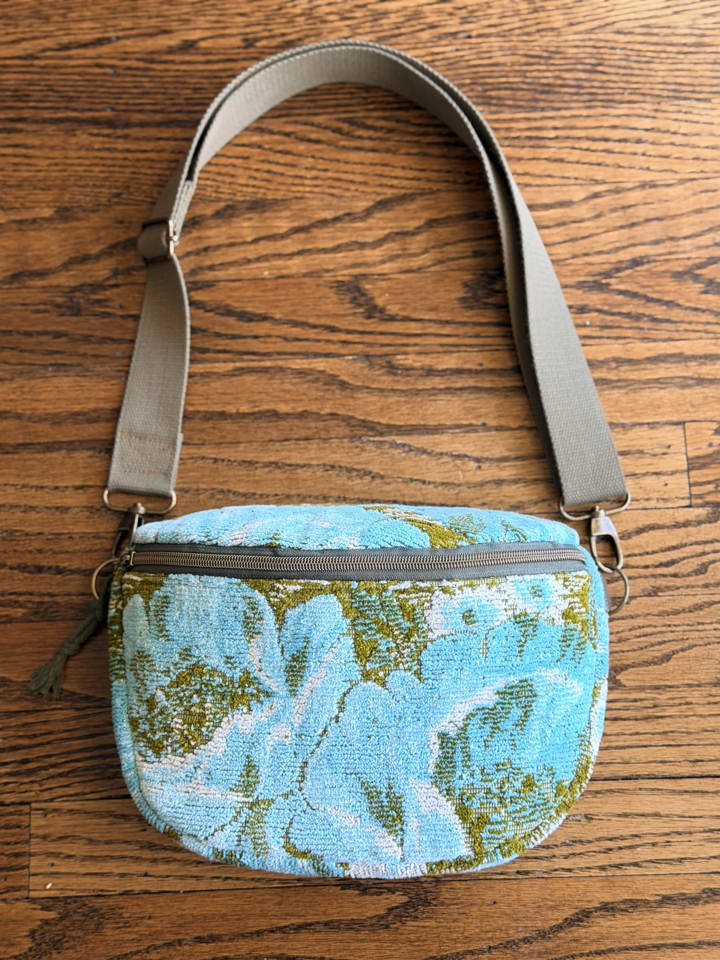Crossbody Belt Bag - Free Spirit