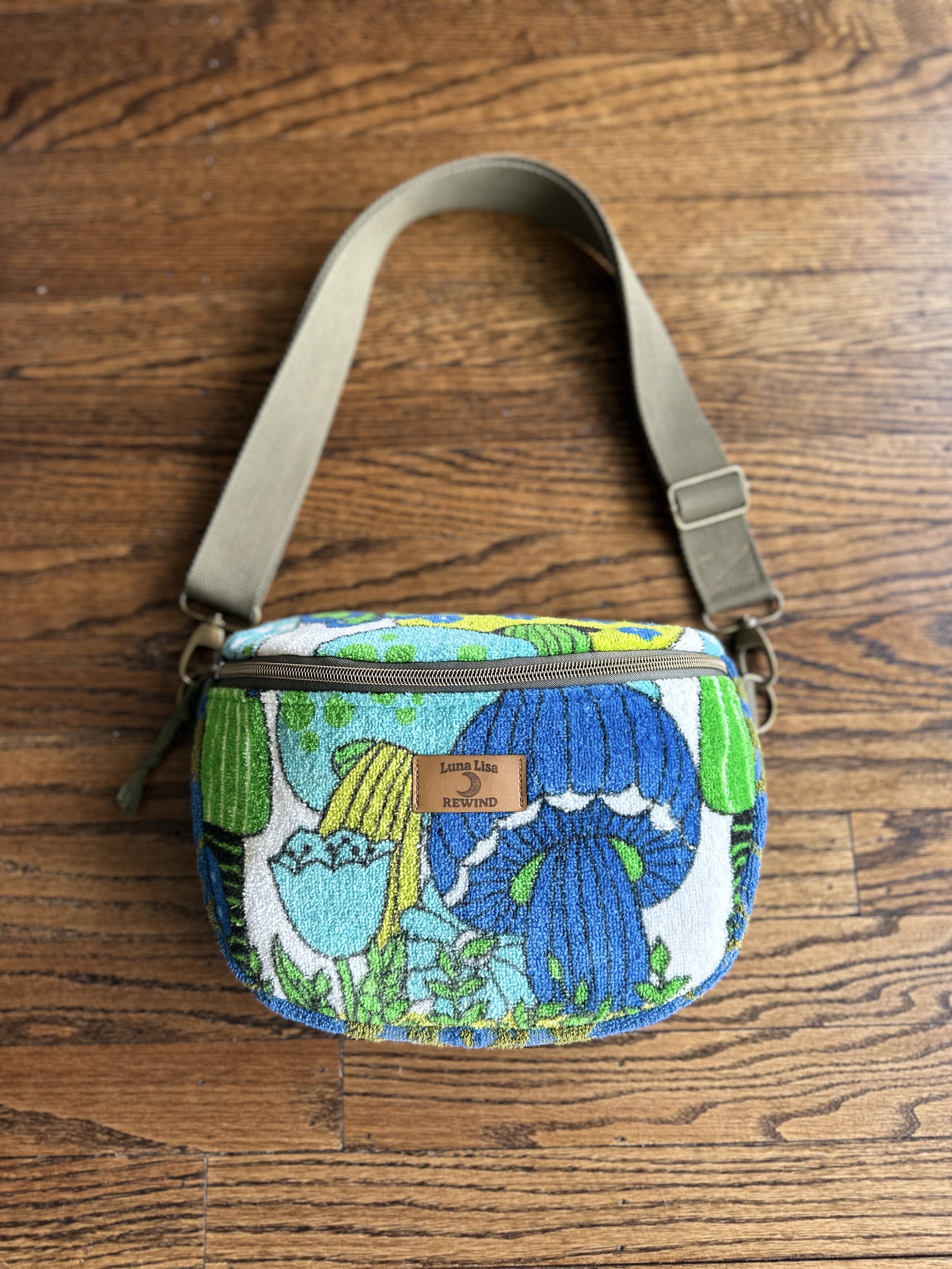 Crossbody Belt Bag - Mushroom - Cosmic Cap