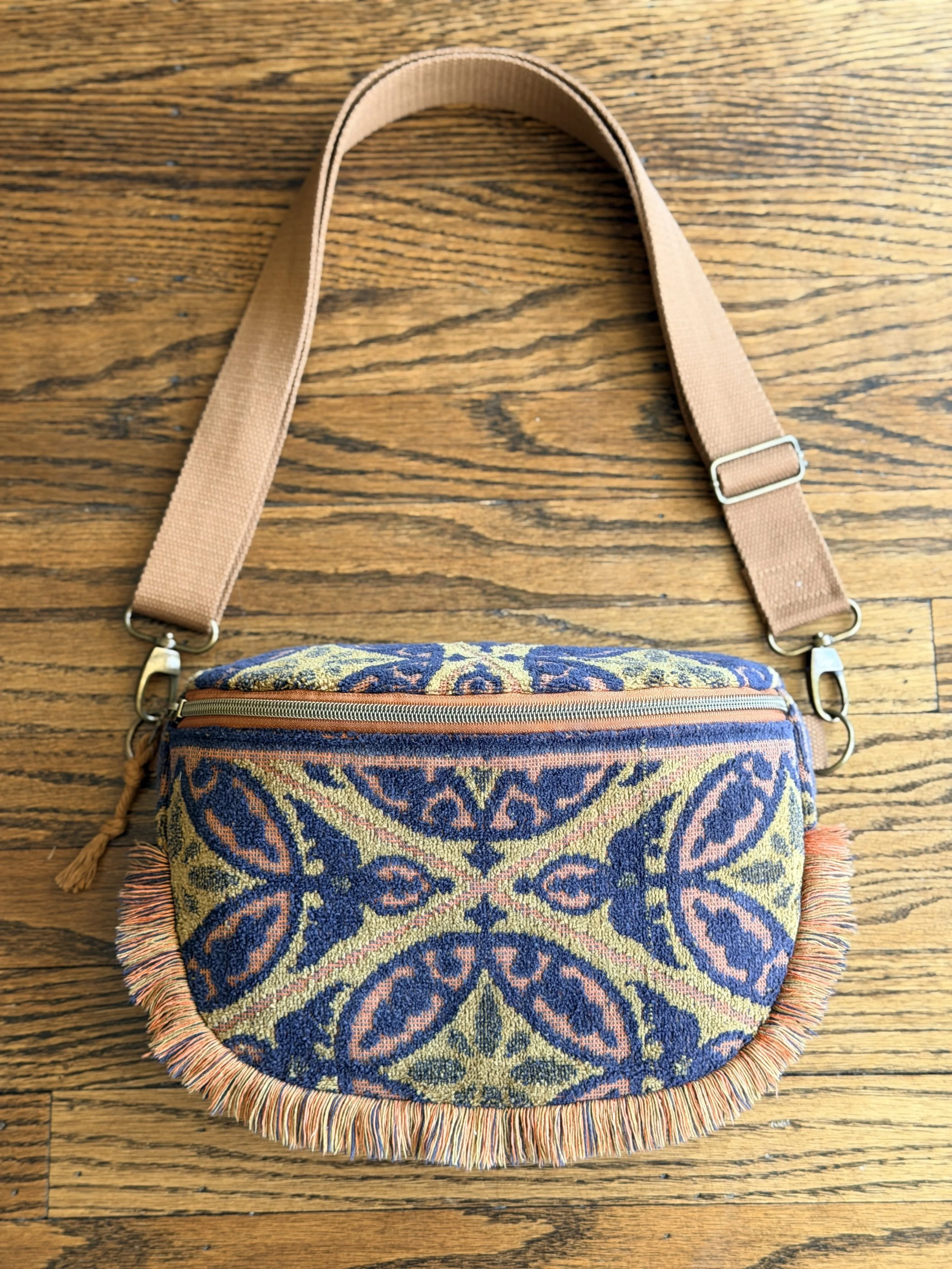 Crossbody Belt Bag - Midnight Moves