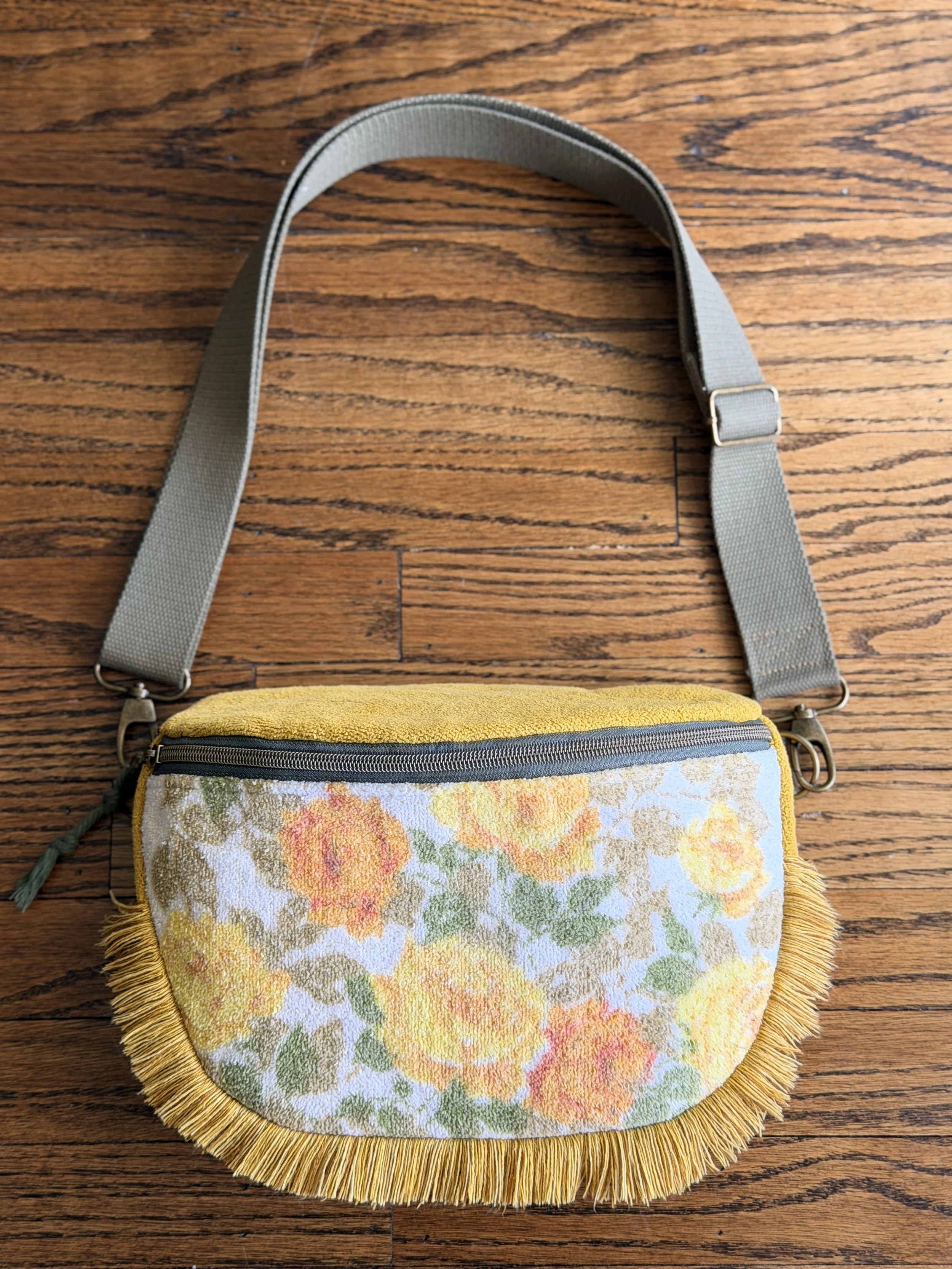 Crossbody Belt Bag - Honey Bee
