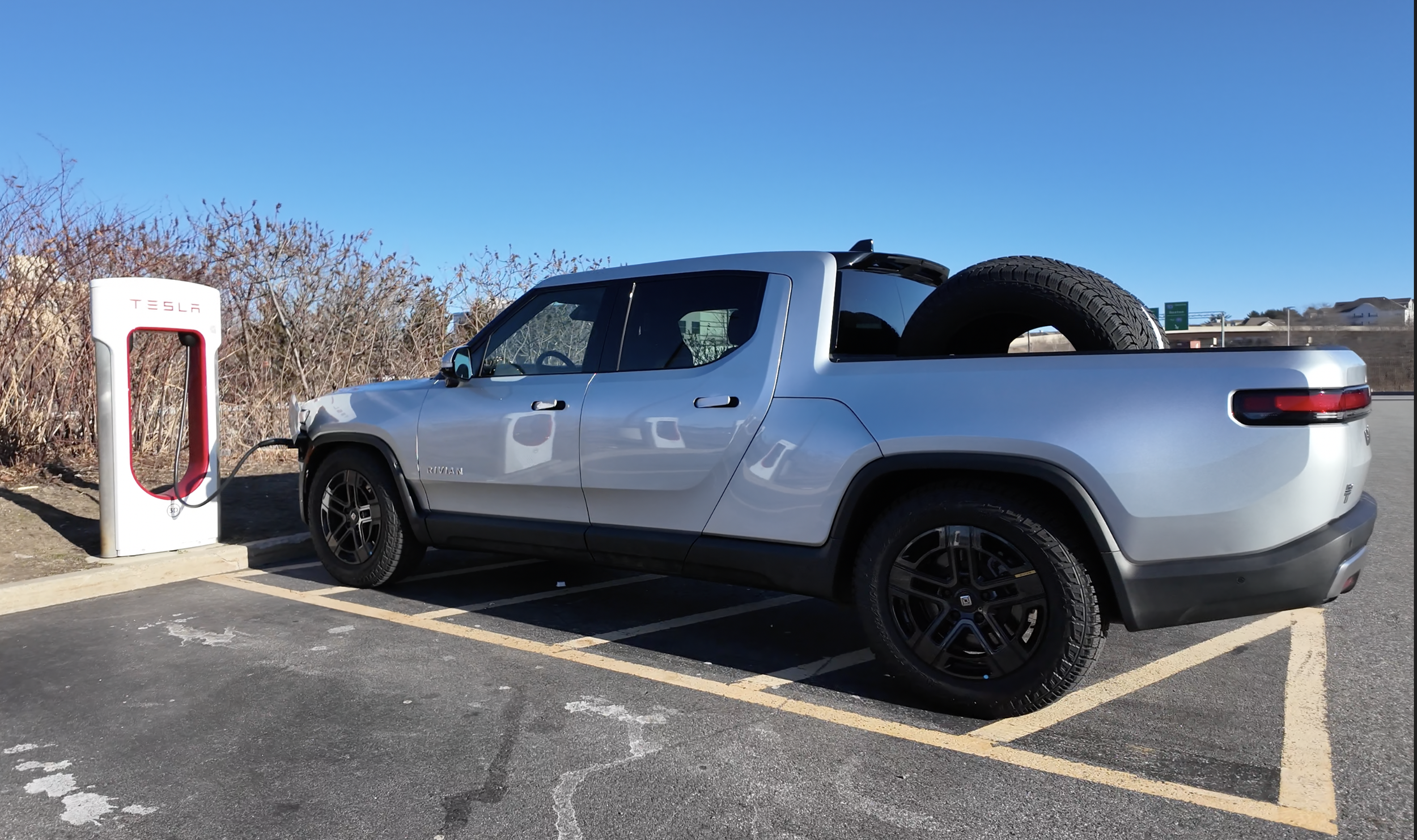 Top 5 Must-Have Rivian Accessories You Need on Day One