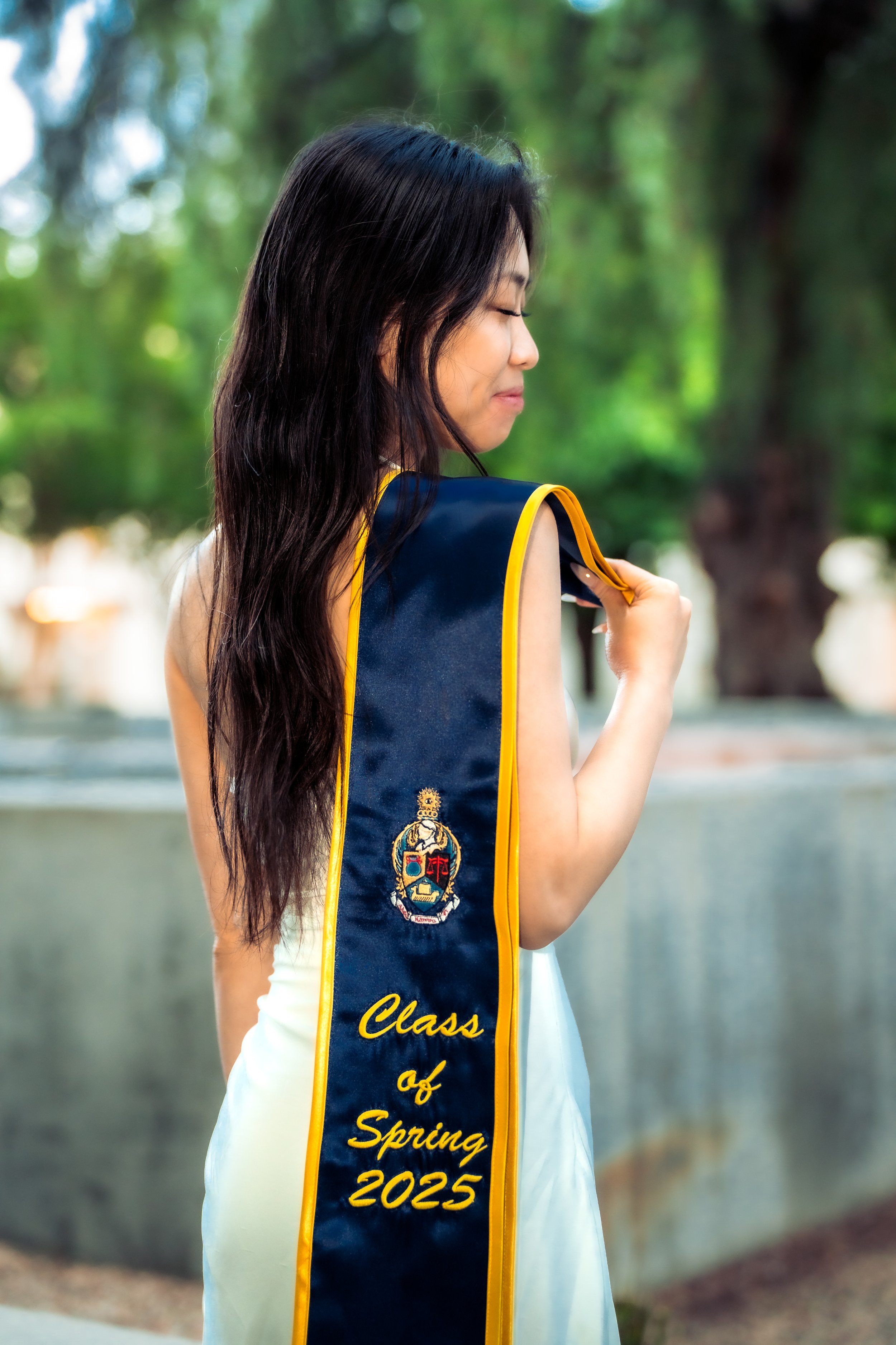 Lei.Photography.Co-Naomi Grad Shoot FA25-3.jpg