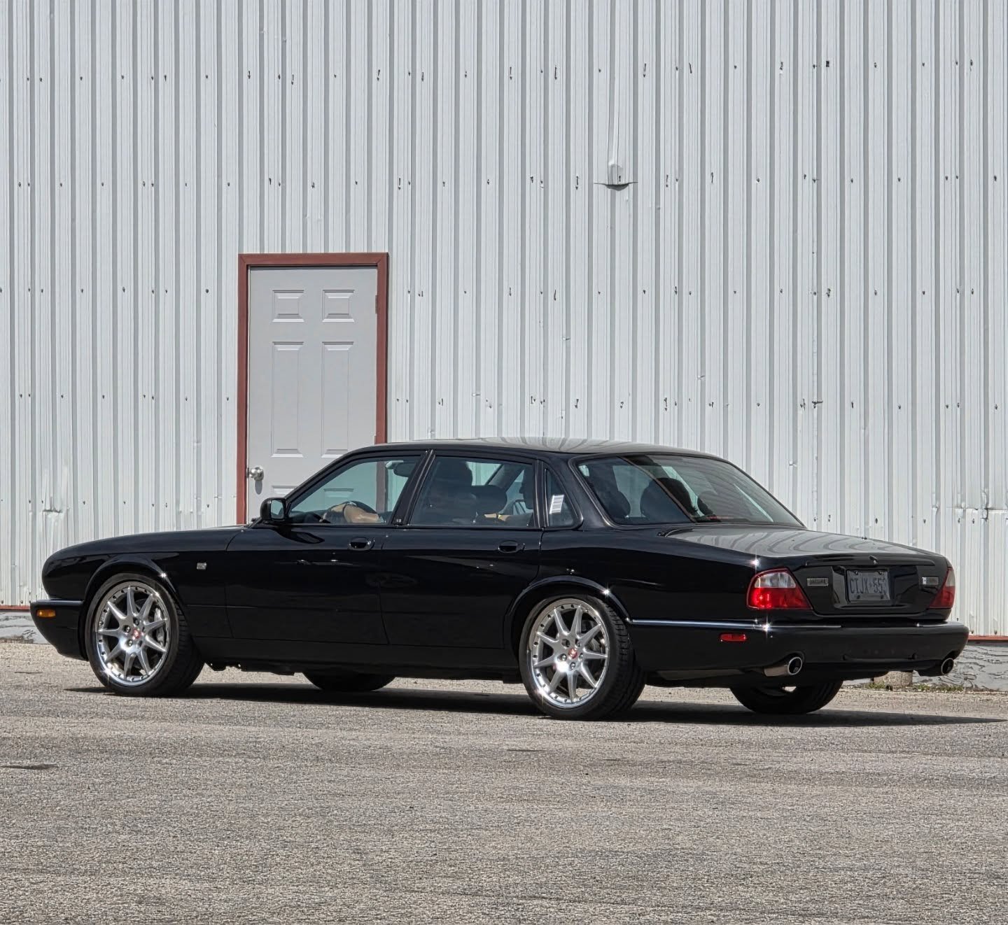 It's springtime! Start your engines! Come join @ojoacarclub www.ojoa.org and take part in many events celebrating Jaguar automobiles!