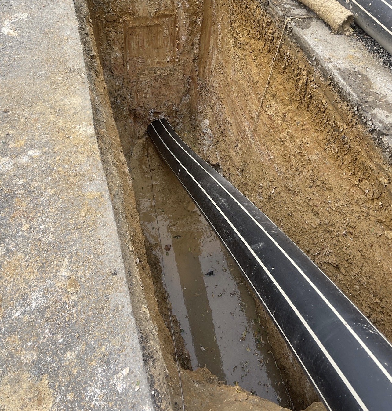 horizontal directional drilling,hdd,boring,underbore,bore, boring,drill,directional drill,pipe,pipes,sewer,main,mains,water,electricity,electric,power,telecommunications,telecommunication,power,gas,conduit,conduits,stormwater,trenchless