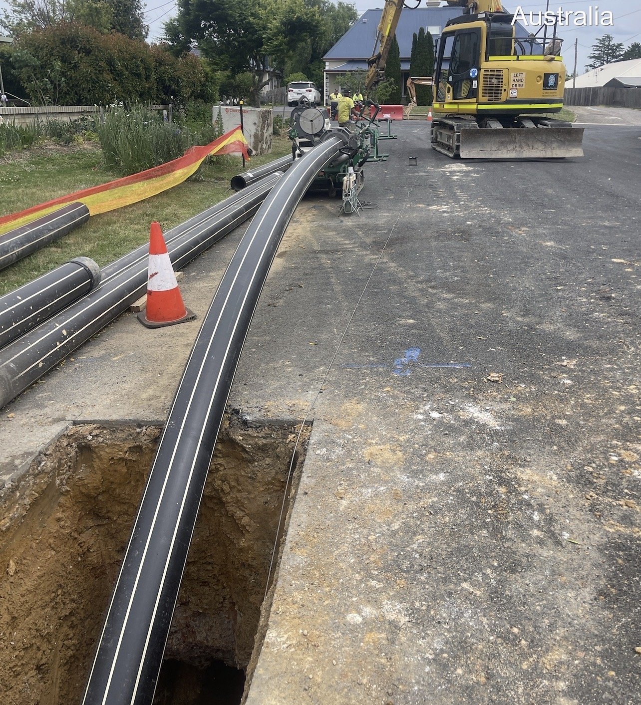 horizontal directional drilling,hdd,boring,underbore,bore, boring,drill,directional drill,pipe,pipes,sewer,main,mains,water,electricity,electric,power,telecommunications,telecommunication,power,gas,conduit,conduits,stormwater,trenchless