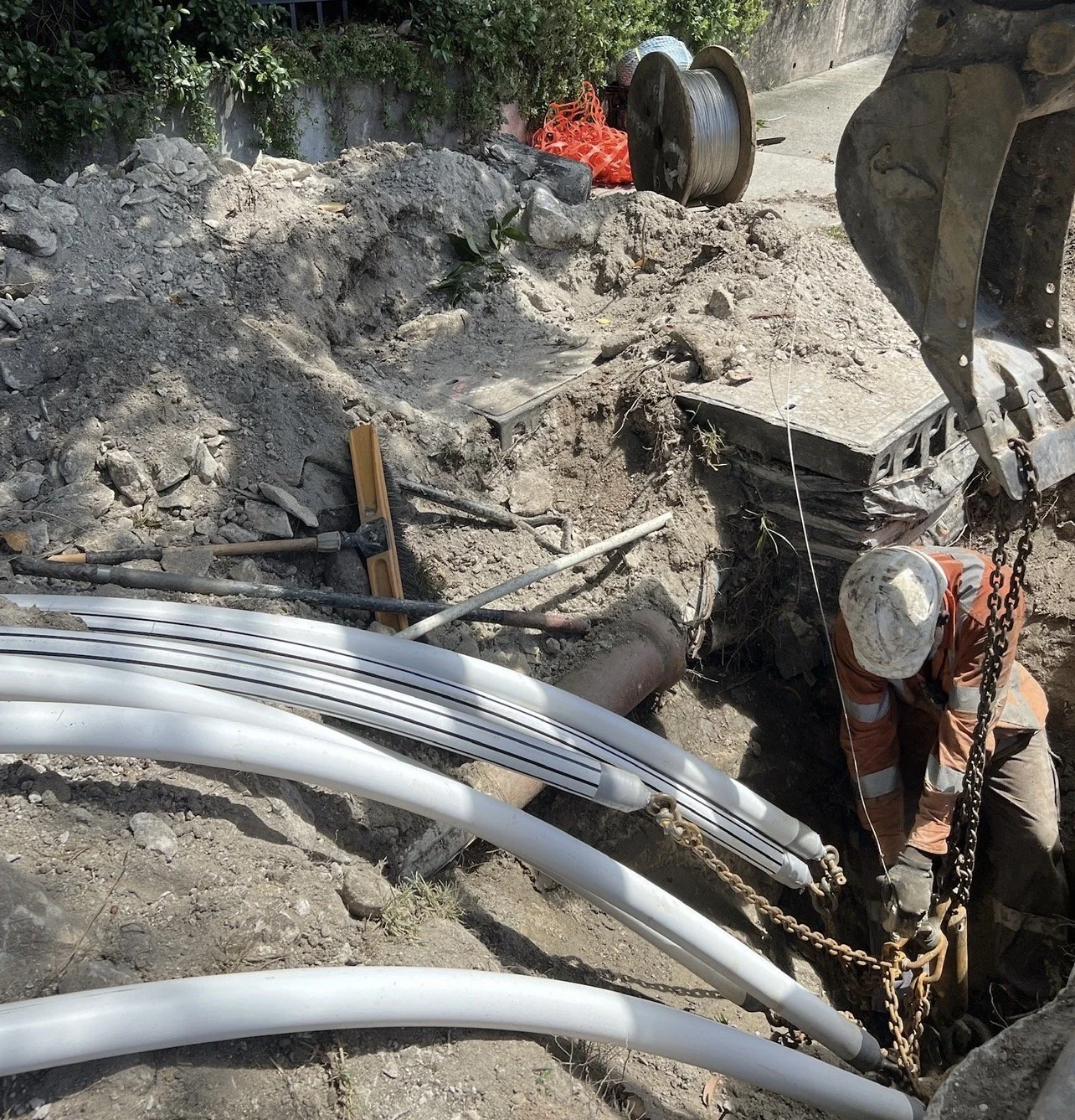 horizontal directional drilling,hdd,boring,underbore,bore, boring,drill,directional drill,pipe,pipes,sewer,main,mains,water,electricity,electric,power,telecommunications,telecommunication,power,gas,conduit,conduits,stormwater,trenchless