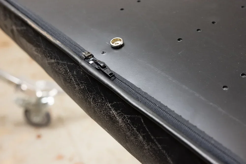 New Eames lounge seat zipper