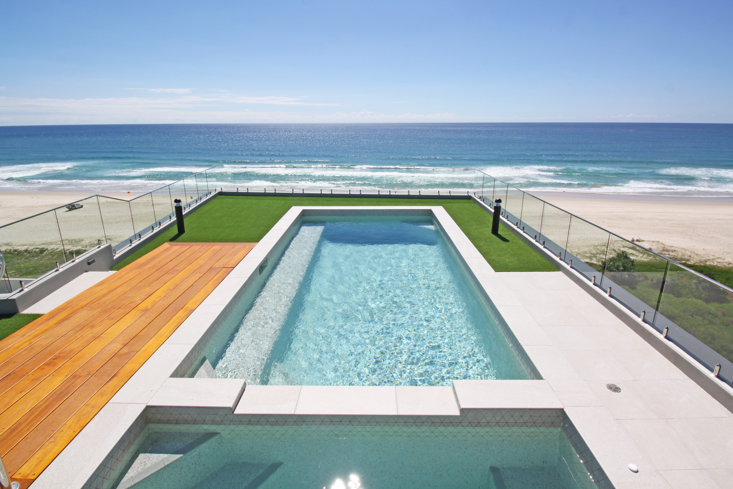 penthouse pool.png