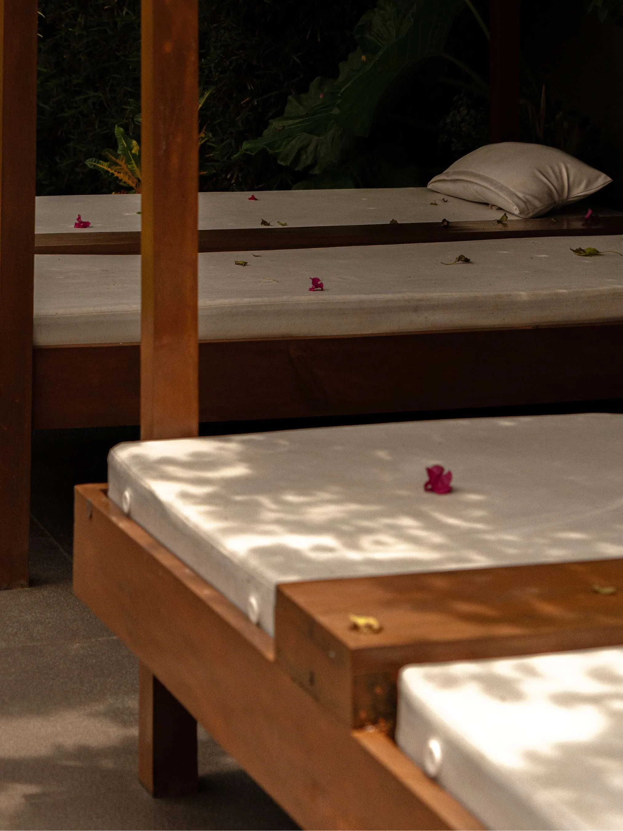 Pool Cabana Lifestyle Holiday Resort photography at Anistar Resort in El Nido, Philippines 