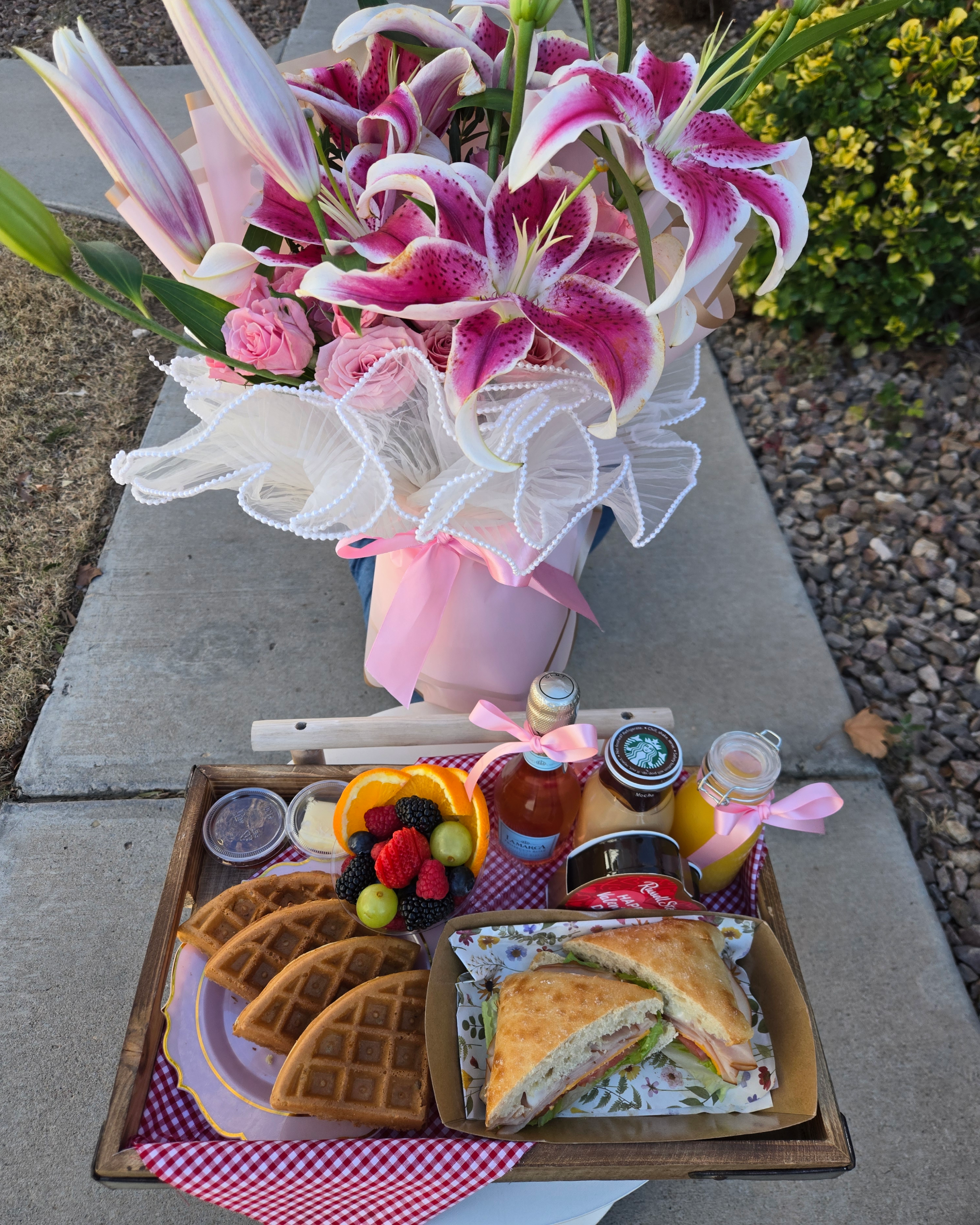 Customized Flower and Lunch Basket Combo