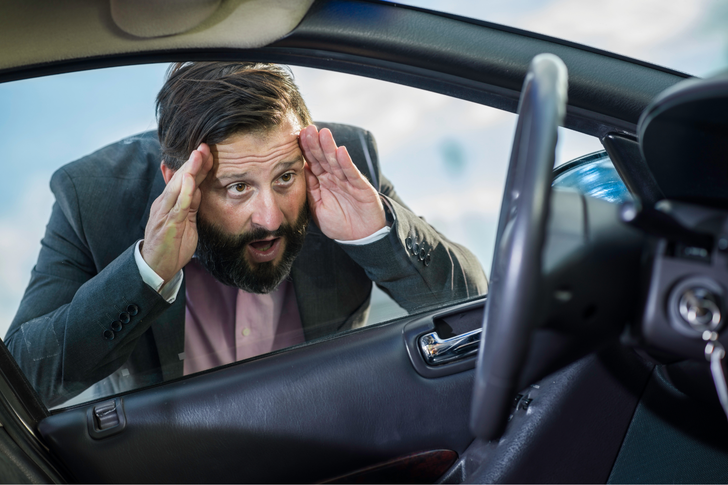 10 Common Reasons People Get Locked Out of Their Car (and What to Do)