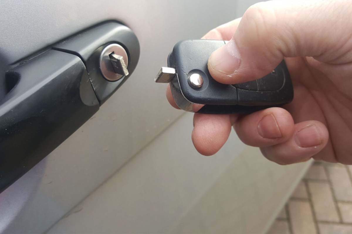 Broken Car Key in Cold Weather? What To Do Next | East Pro Locksmith