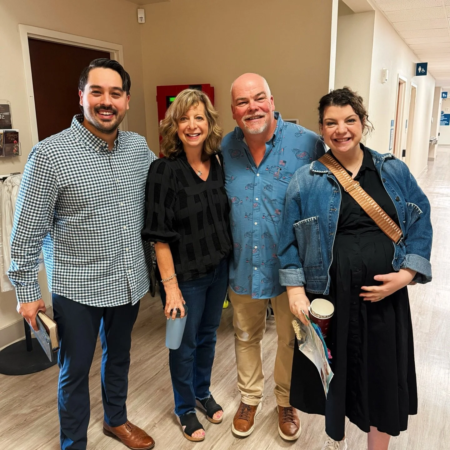 A peek into what church planting looks like right now! 👀🌱

🤝 So grateful we got to spend time with our partner church @parkwayhills for their missions weekend. They are a blessing and encouragement! 

✅ Completed our final assessment to join @wear