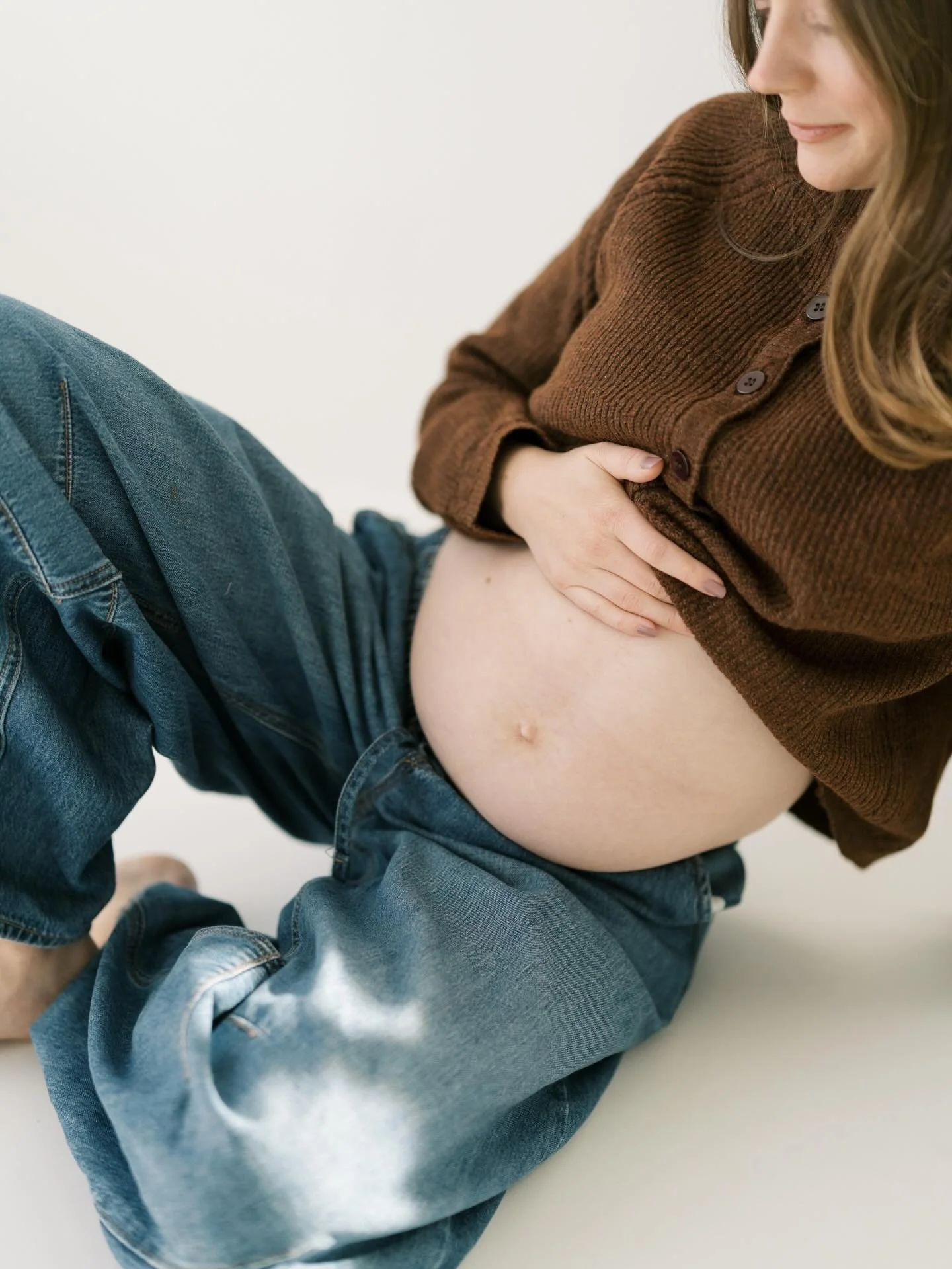 One day, you&rsquo;ll look back and realize&hellip;
this was the beginning of everything.

The quiet anticipation.
The way your body held life so beautifully.

Don&rsquo;t let this chapter live only in your memory.
🤍 Let&rsquo;s document it in a way