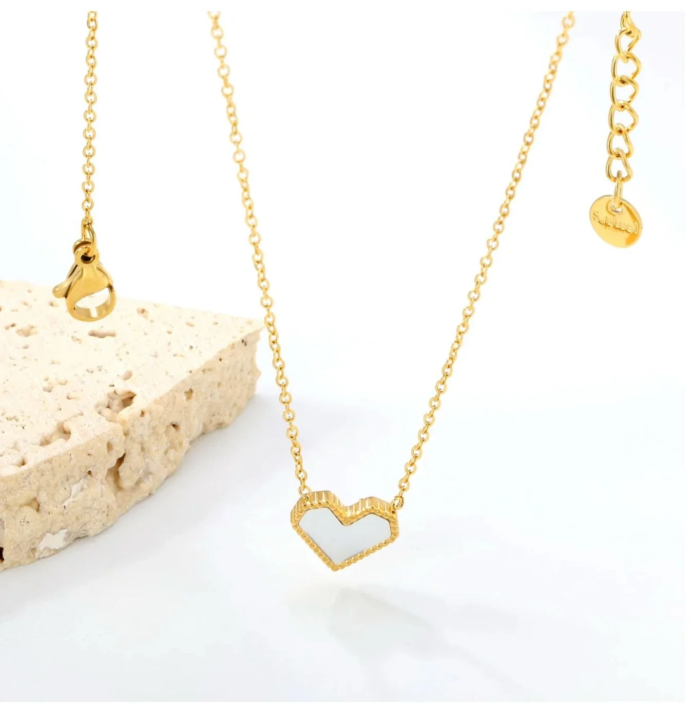 Gold Heart Pendant Necklace