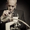 Graham Short | Hands Of Genius