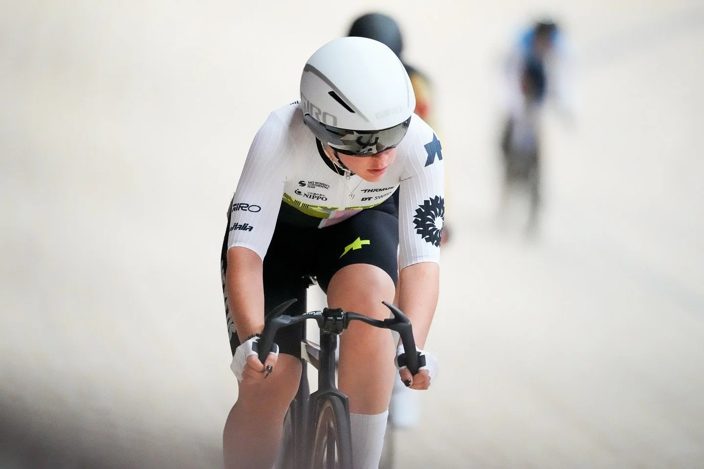 back on the track 🪐
&bull;
thank you @tissotvelodrome for another amazing track cycling challenge 🤸🏼&zwj;♀️!
always special to ride in front of the home crowd 🫶🏼
&bull;
📸: @jasmin.honold_photography