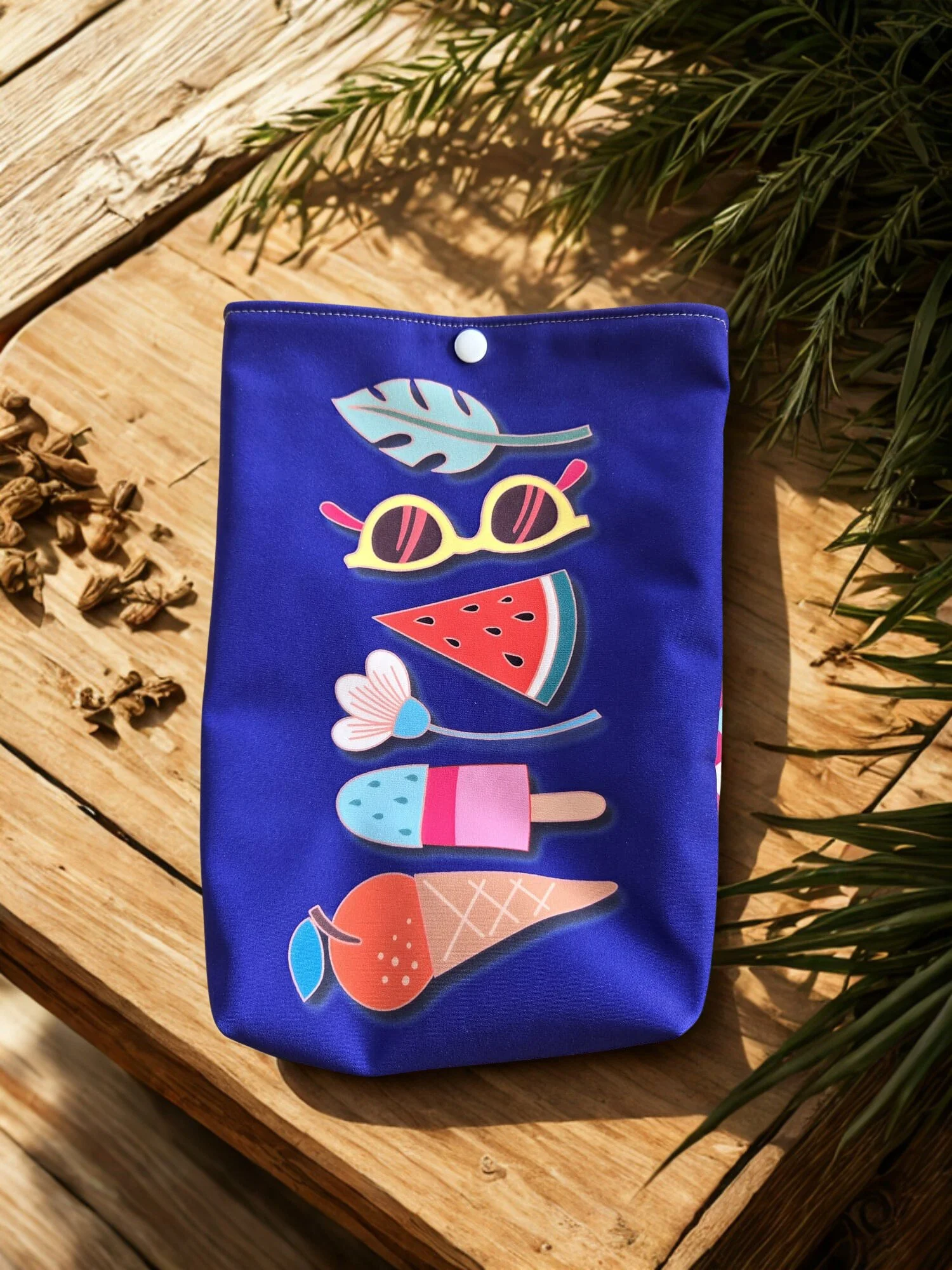 22_Clayva Case CHF 35 blau.jpg