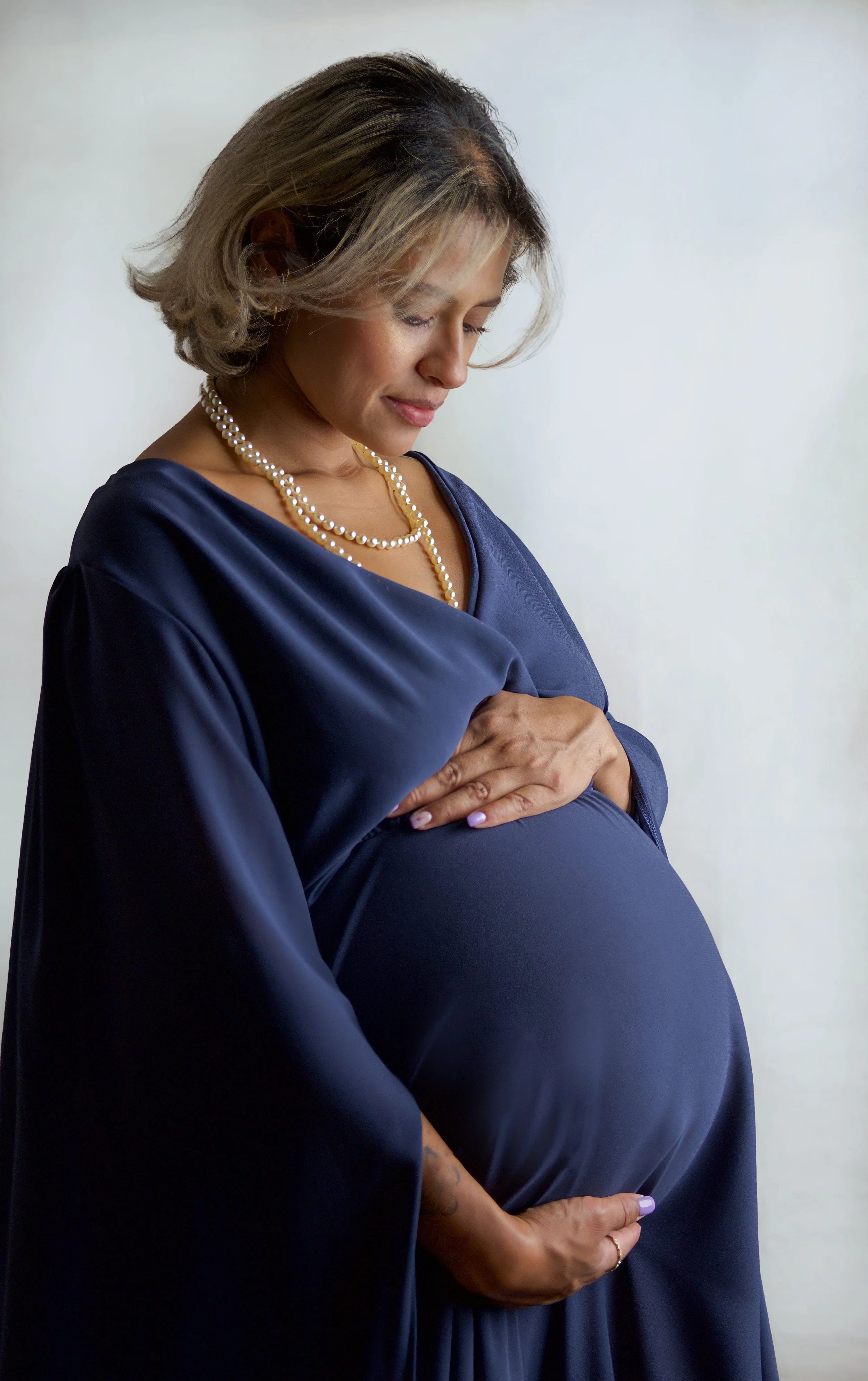 Maternity photographer London and Surrey