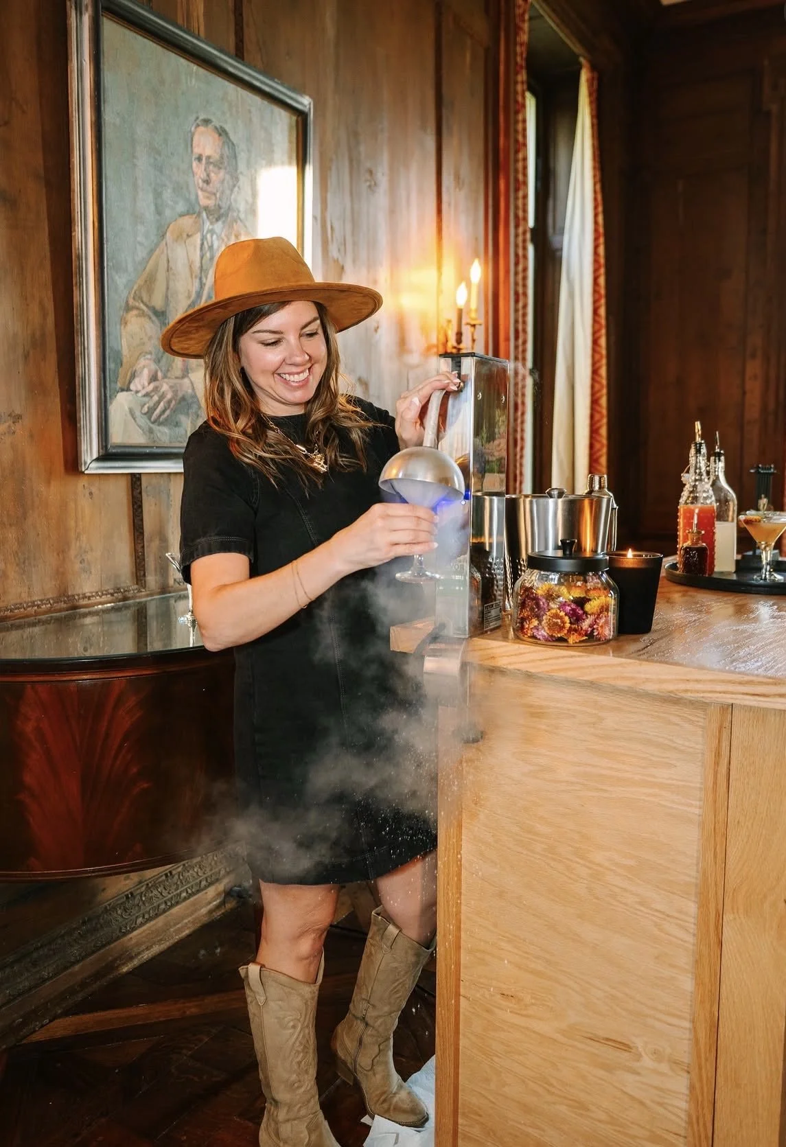 Meet the NEW CincySips Martini Glass Chiller: Chills in Just 5 Seconds!