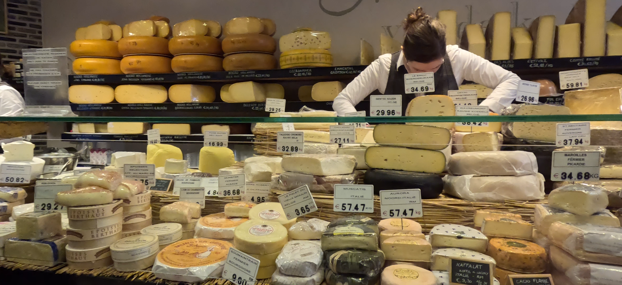 Ghent Travel Guide for Food Lovers: What to Eat, Drink, and See