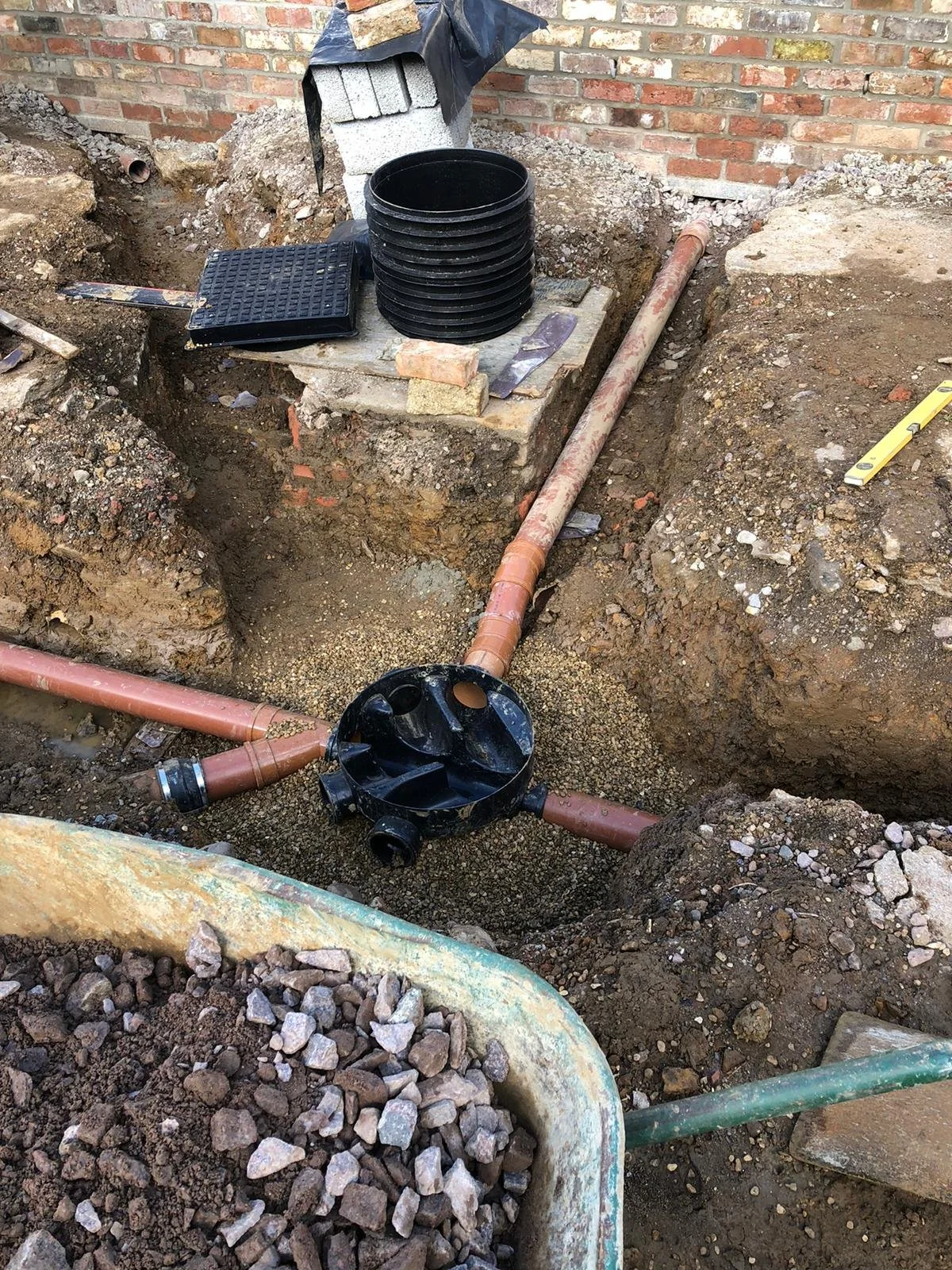 Draining solutions completed by local Grantham builder G East Builder.