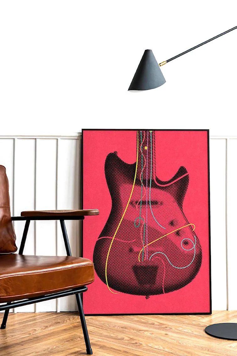 SNAP #1 by graphic artist Paul Scott.  Printed on Heavyweight archival 260gsm matte paper using fade resistant inks. 100% cotton rag , Acid-Free. Design available in 4 colour options.