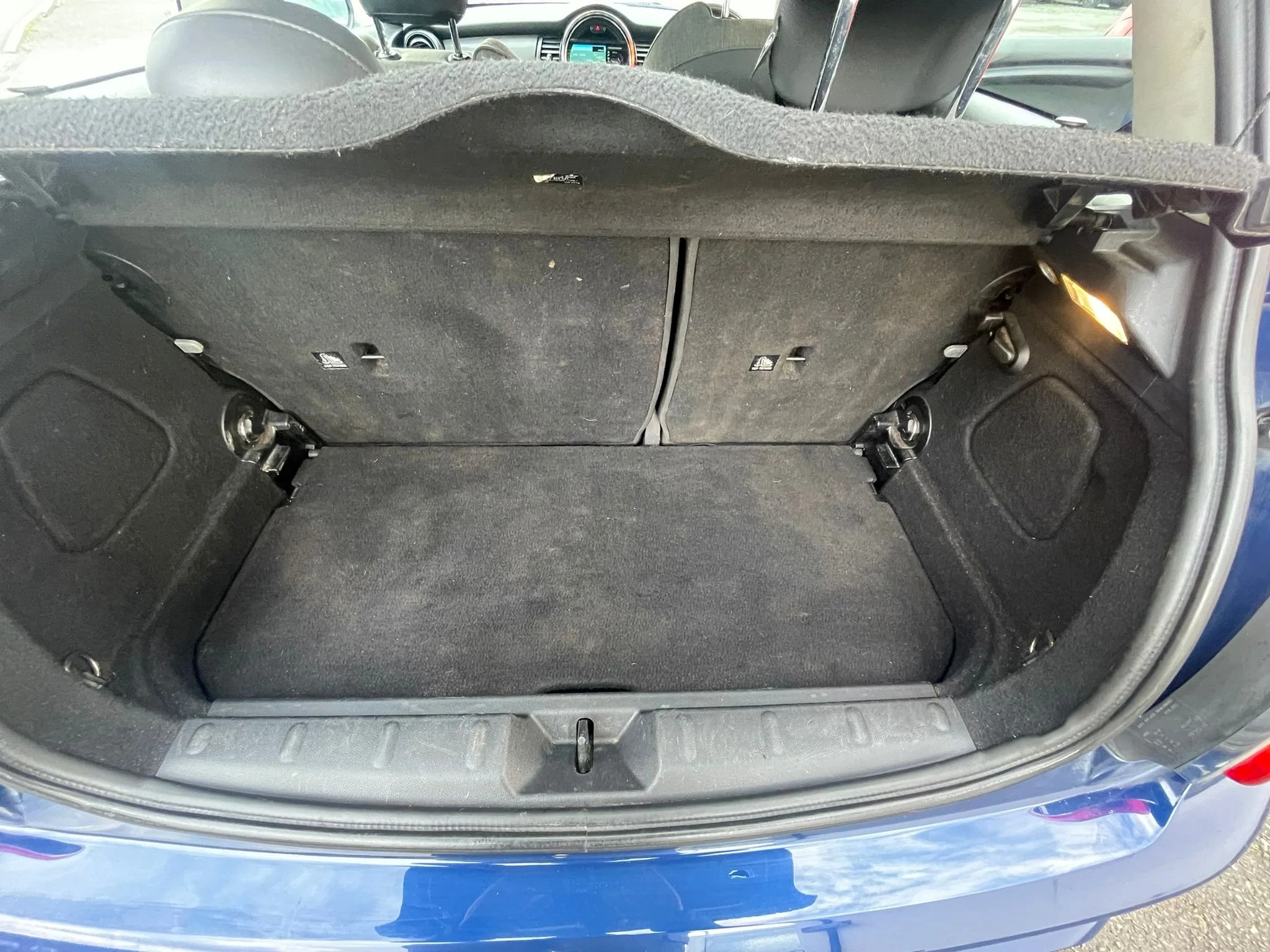 WhatsApp Image 2026-02-09 at 14.33.38 (2).jpeg