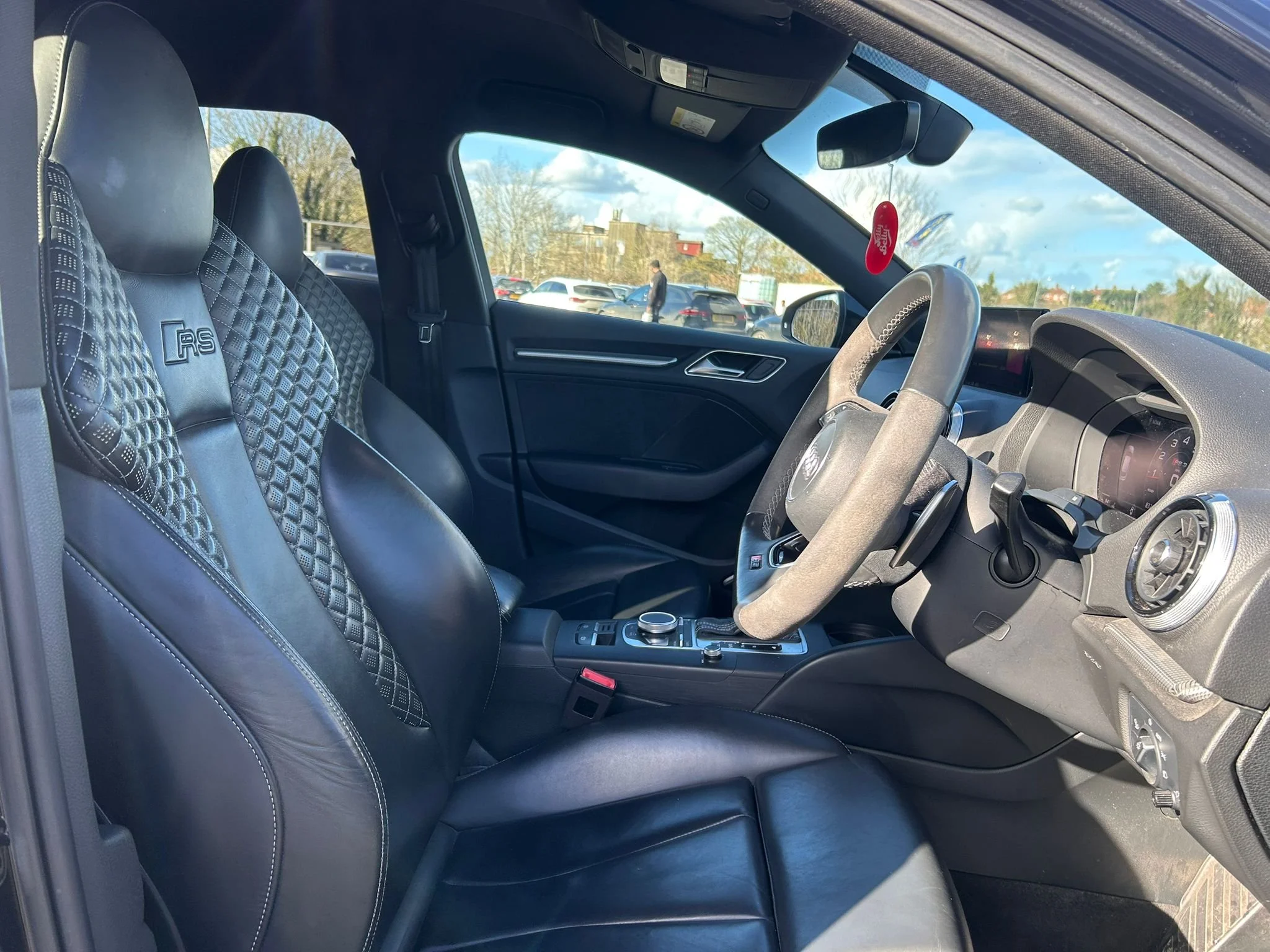 WhatsApp Image 2026-03-14 at 15.44.43 (3).jpeg