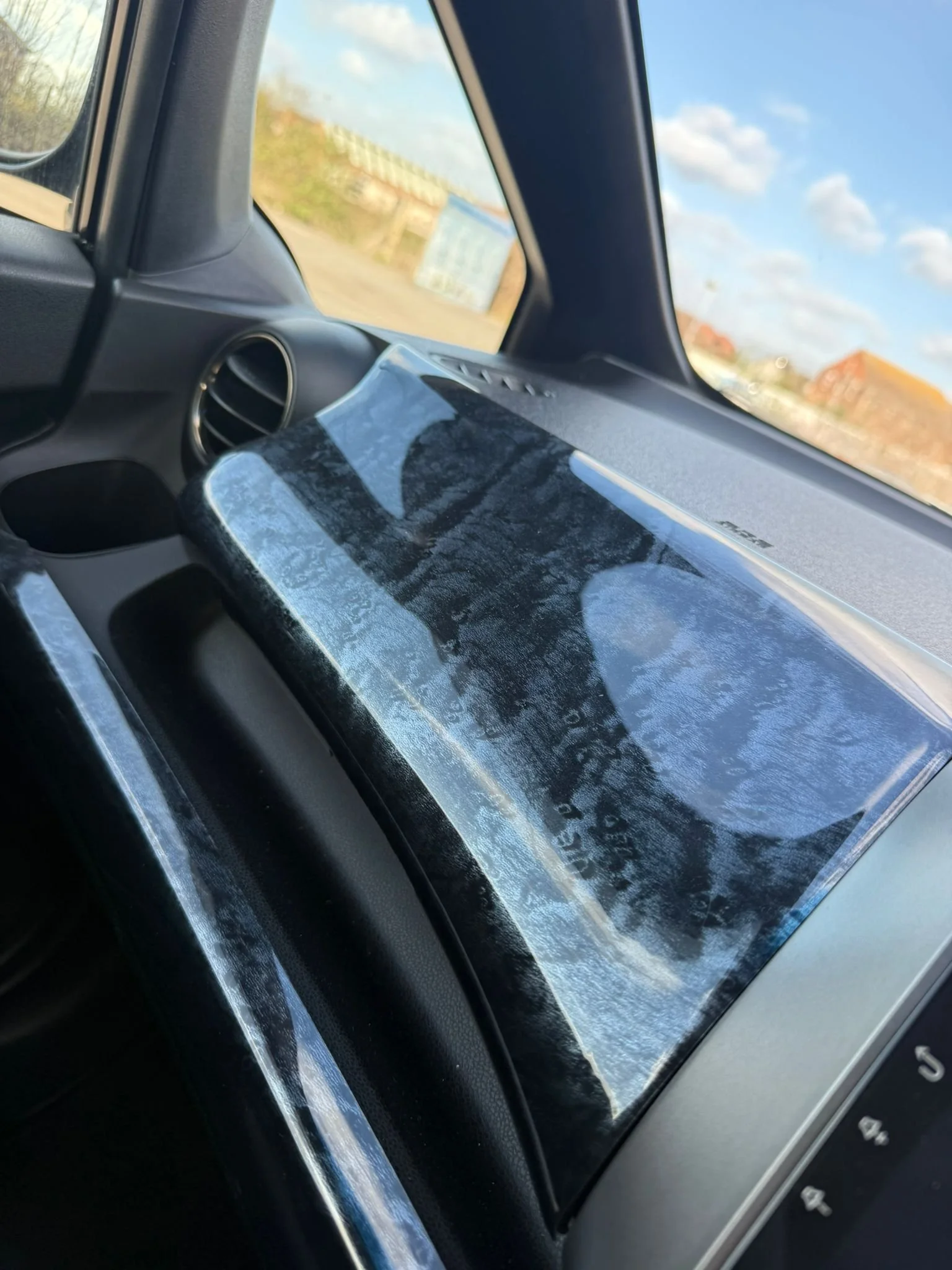 WhatsApp Image 2026-03-30 at 18.28.27.jpeg