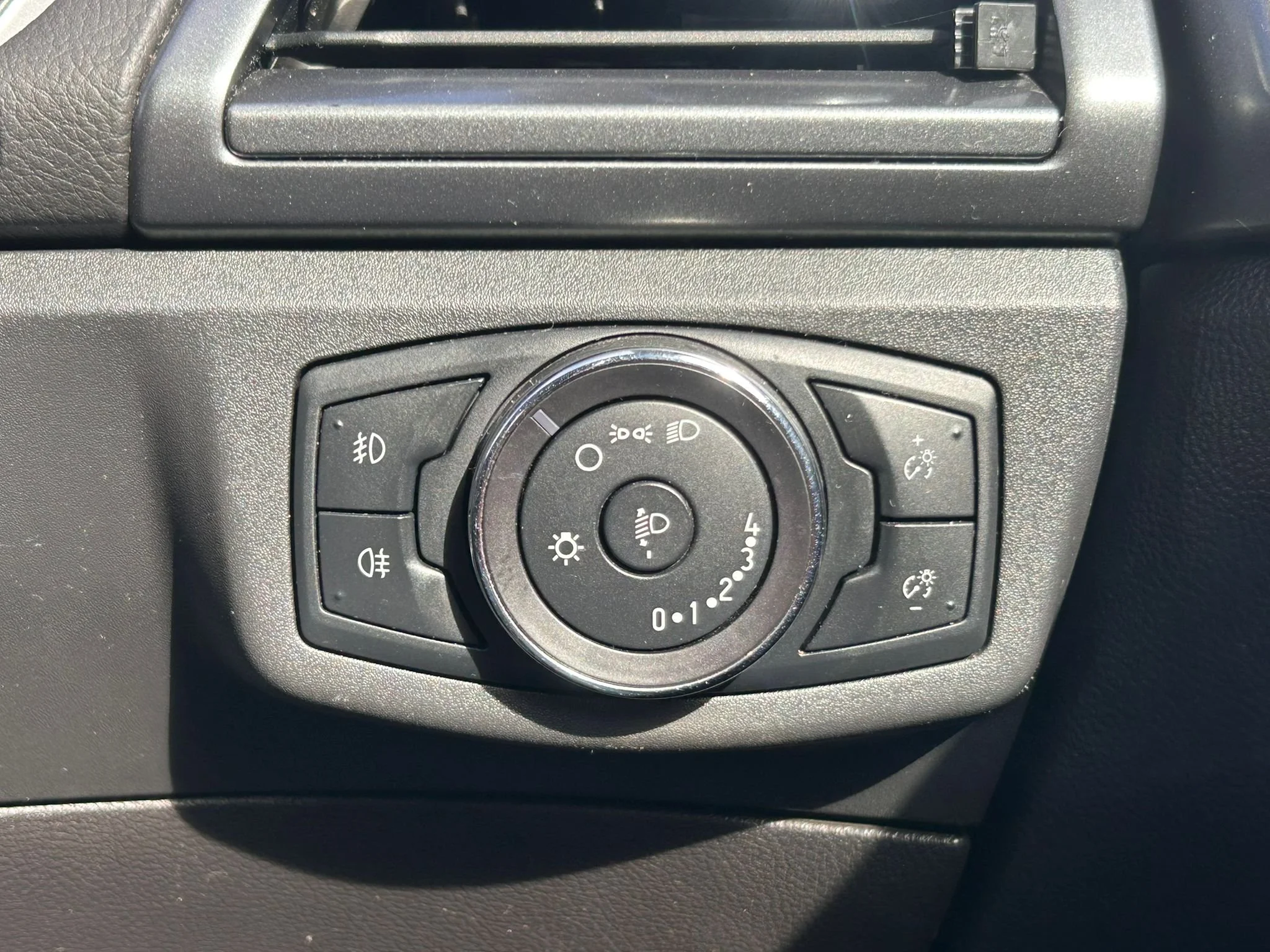 WhatsApp Image 2026-04-19 at 16.32.03 (1).jpeg