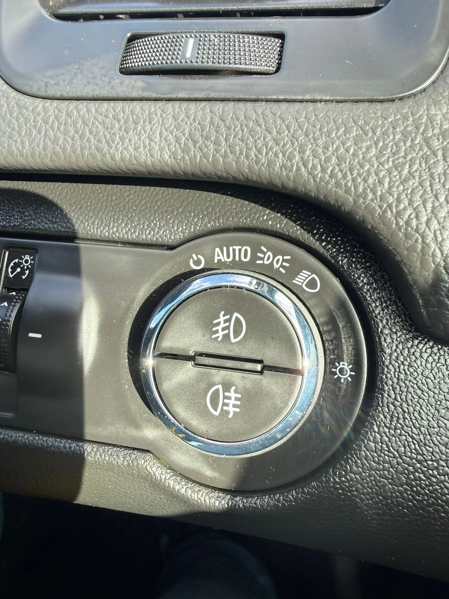 WhatsApp Image 2026-03-30 at 18.27.52 (2).jpeg