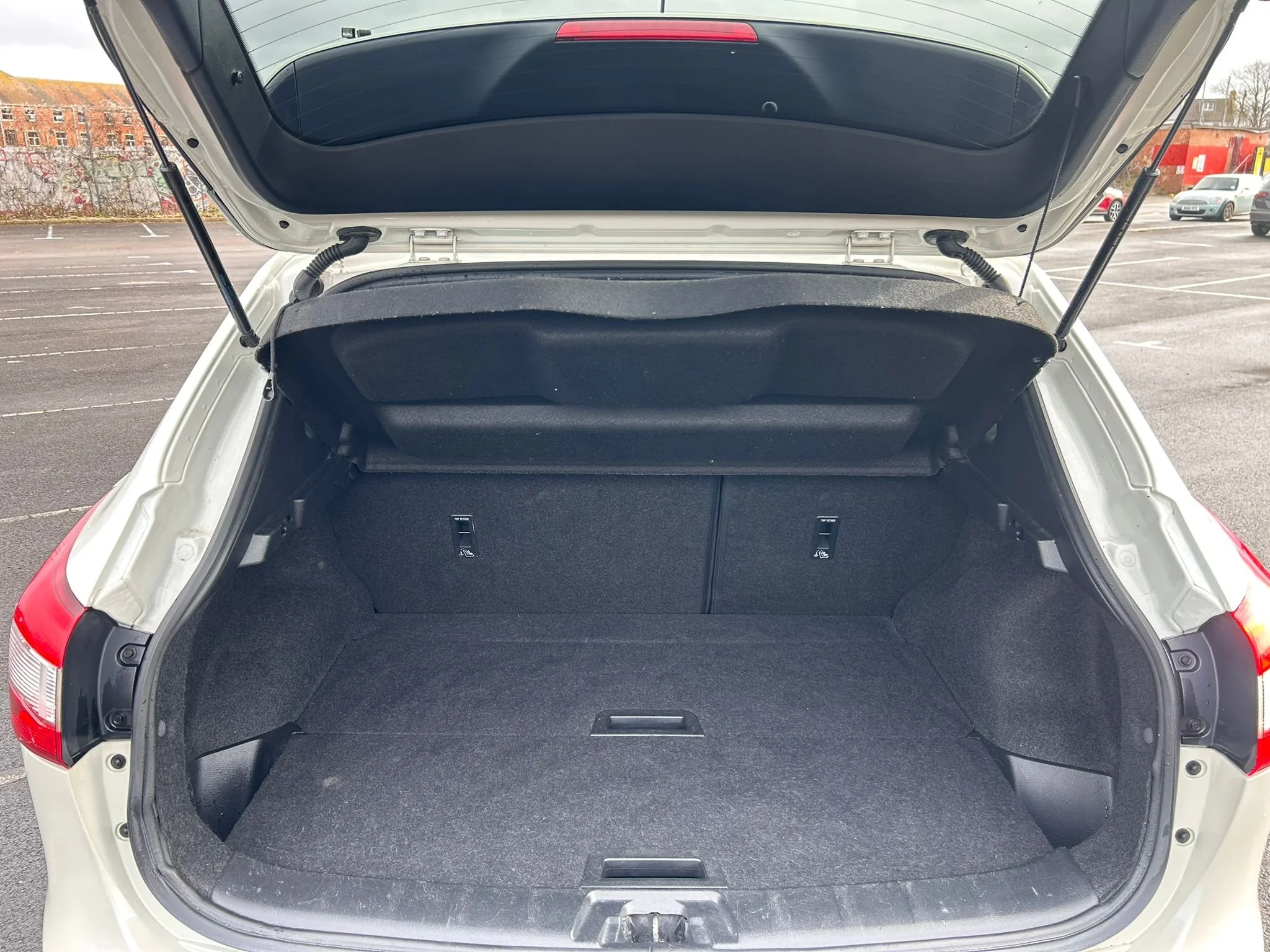 WhatsApp Image 2026-02-21 at 11.11.51 (6).jpeg