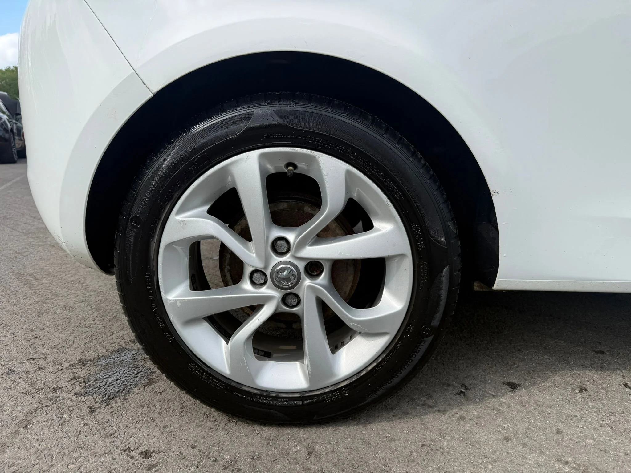 WhatsApp Image 2026-04-28 at 15.39.49 (1).jpeg