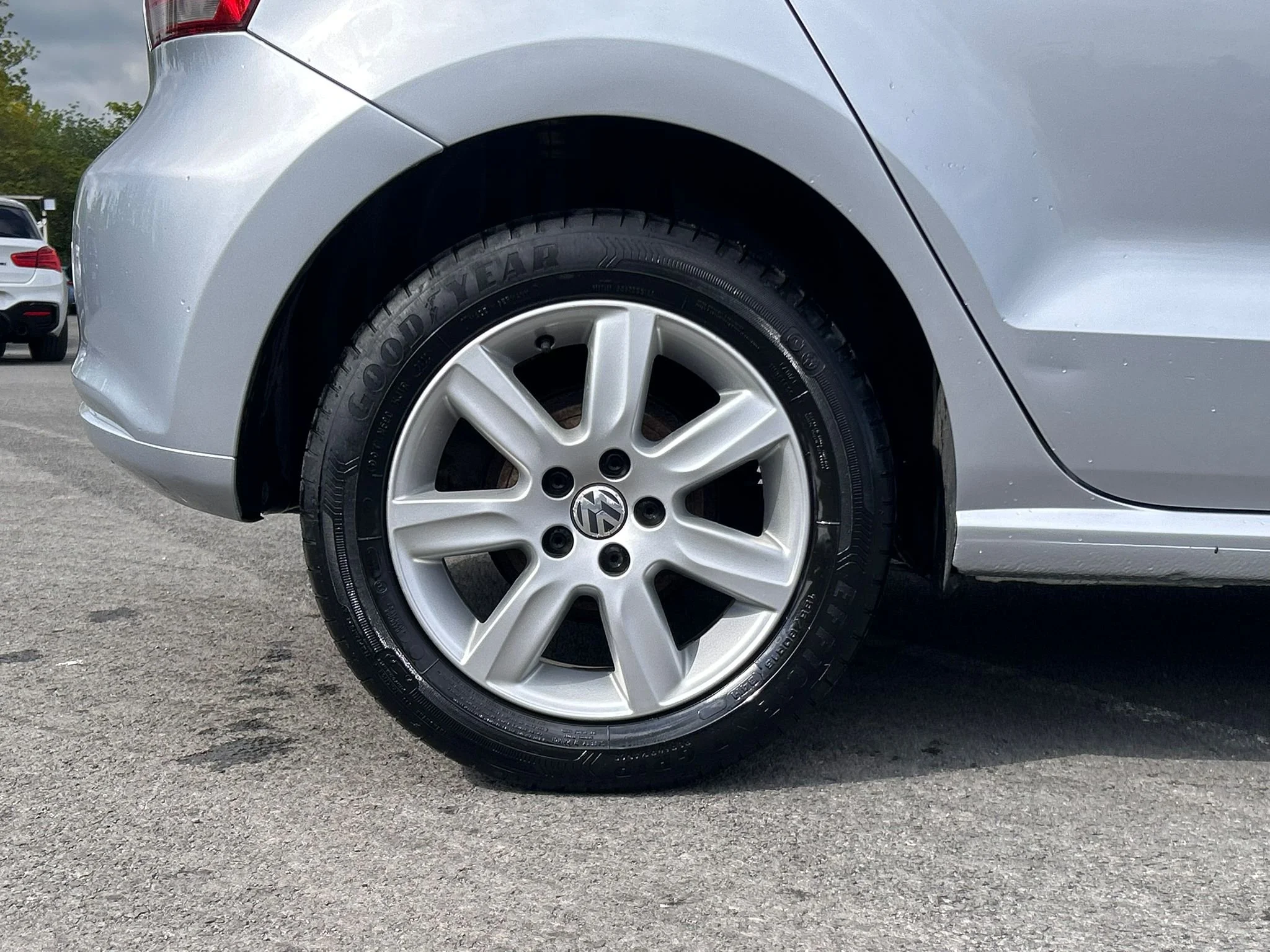 WhatsApp Image 2026-04-28 at 15.46.01 (2).jpeg